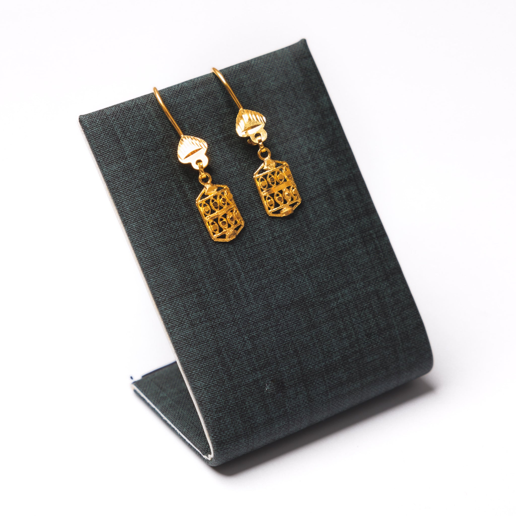 أقراط الصب (D4) - Silver 925 و Gold Plated