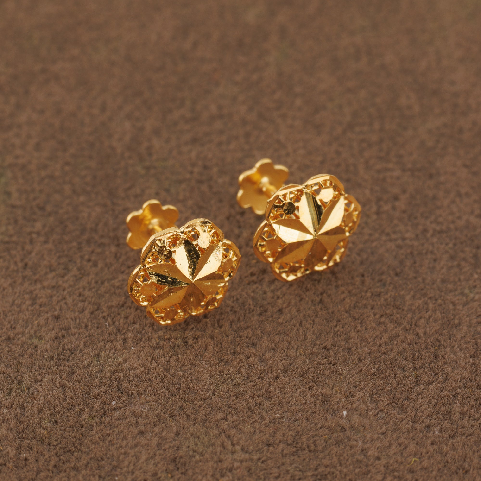 Clover Shape Tops (D2) - Silver 925 & Gold Plated