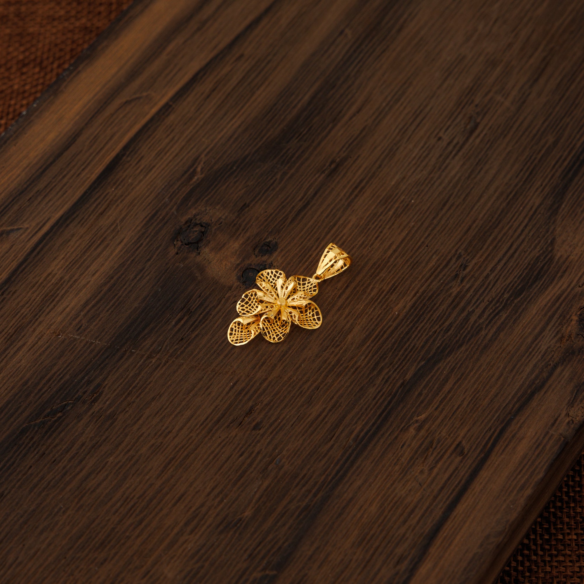 Kid's Casting Pendants (D41) - Silver 925 & Gold Plated