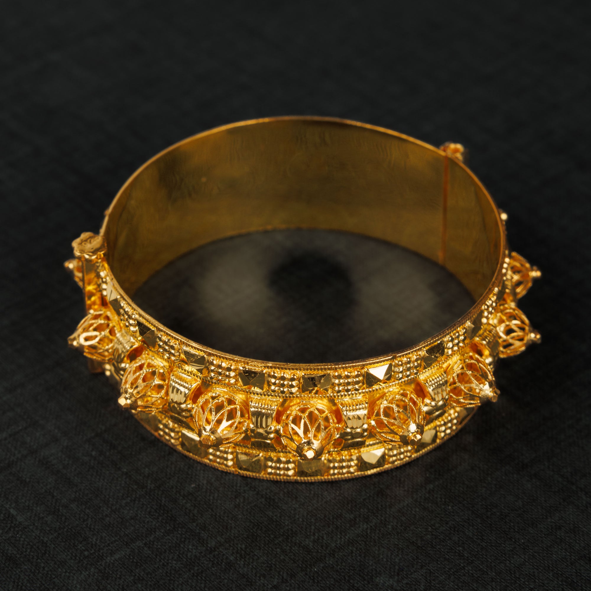 Mushawak Bangle (D57) - Silver 925 & Gold Plated