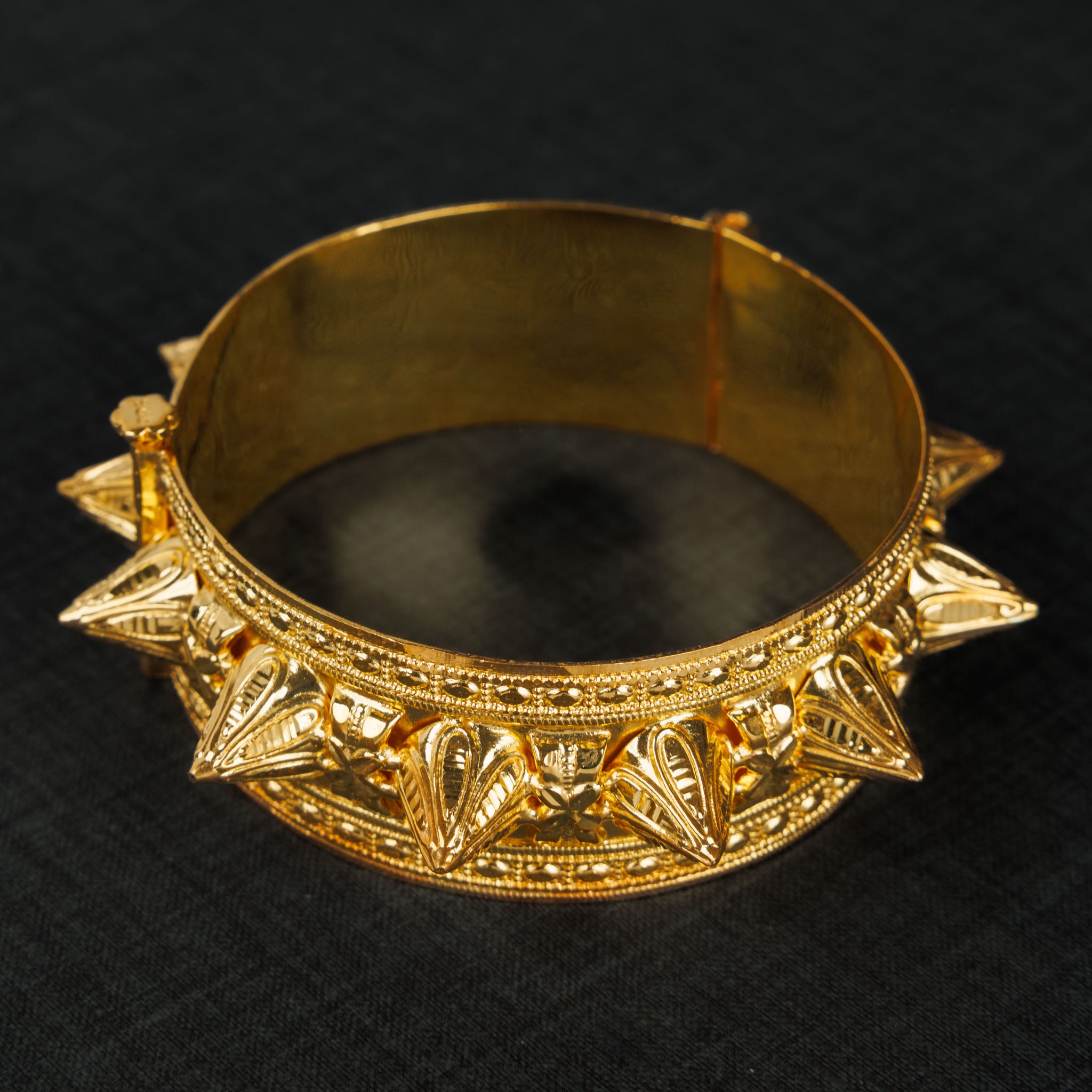 Mushawak Bangle (D58) - Silver 925 & Gold Plated