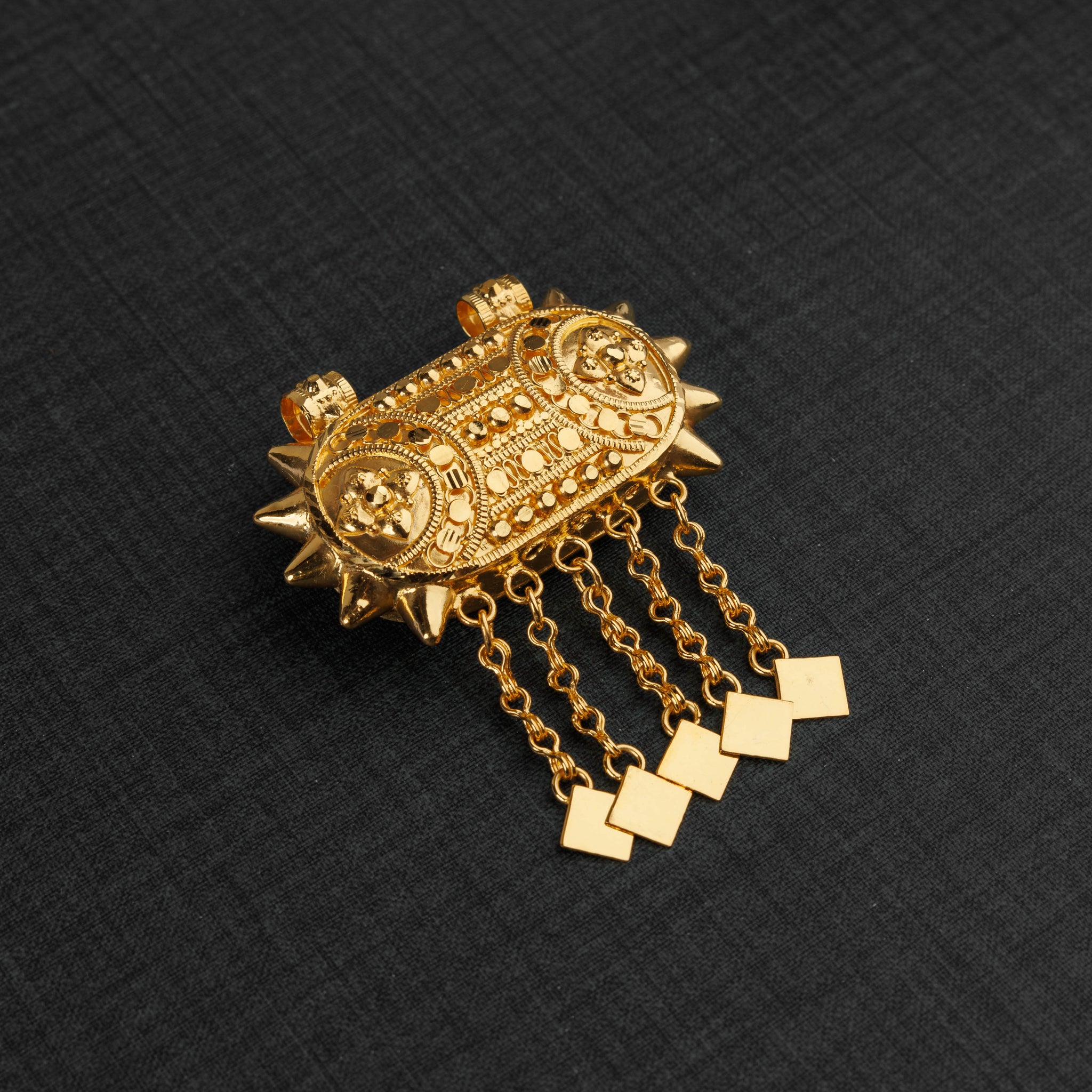 قلادة هيرز التقليدية (D6) - Silver 925 و Gold Plated