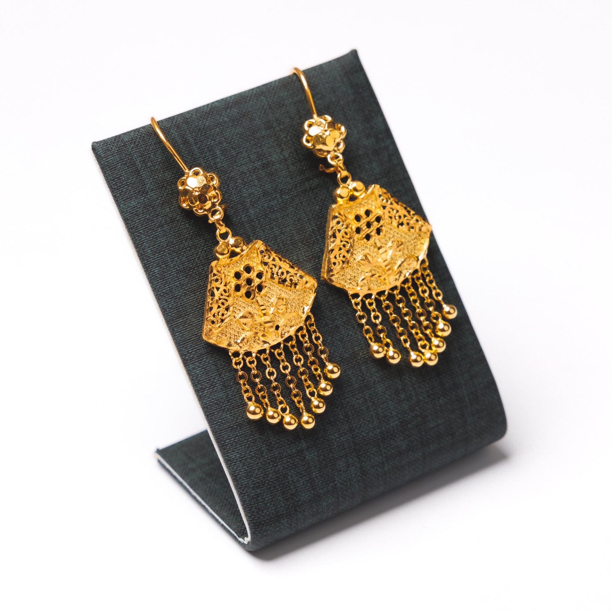 أقراط الصب (D7) - Silver 925 و Gold Plated