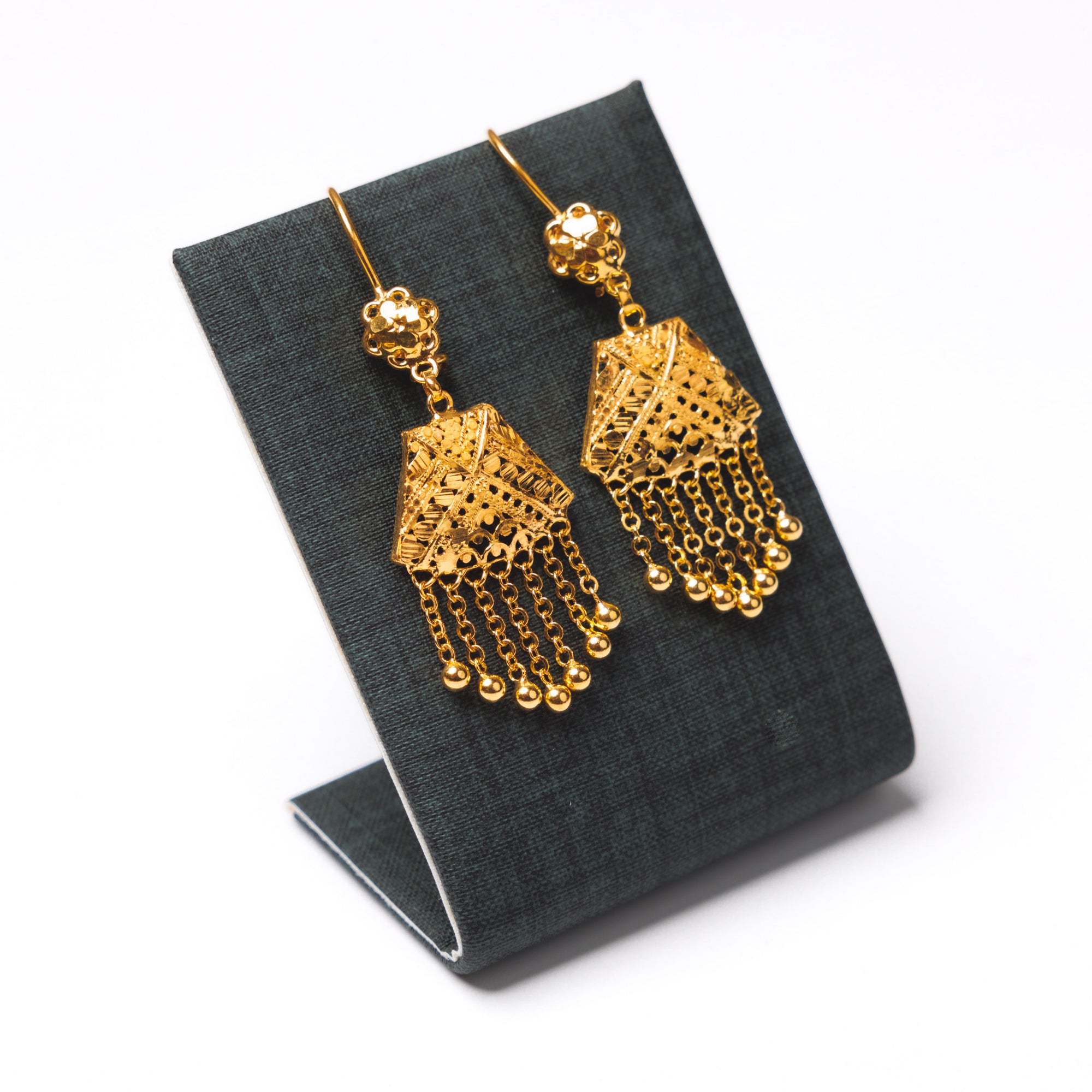 أقراط الصب (D3) - Silver 925 و Gold Plated