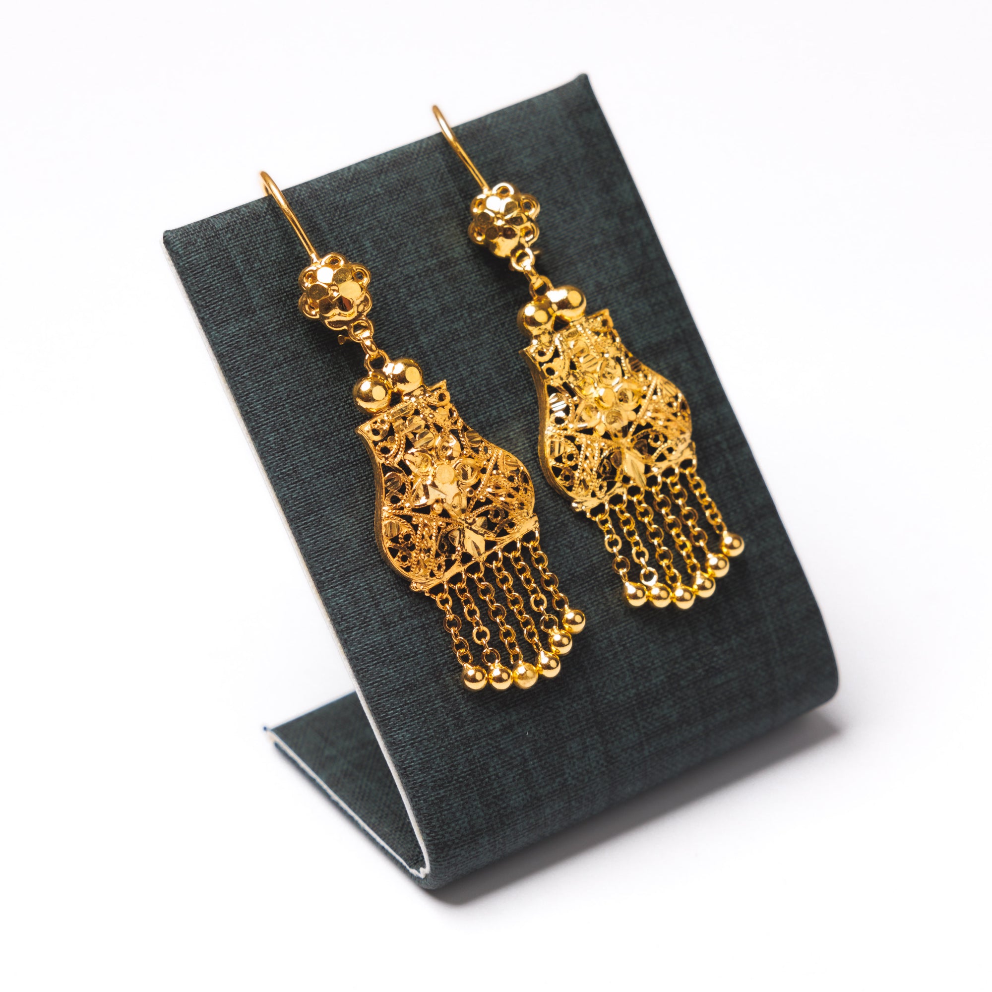 أقراط الصب (D15) - Silver 925 و Gold Plated