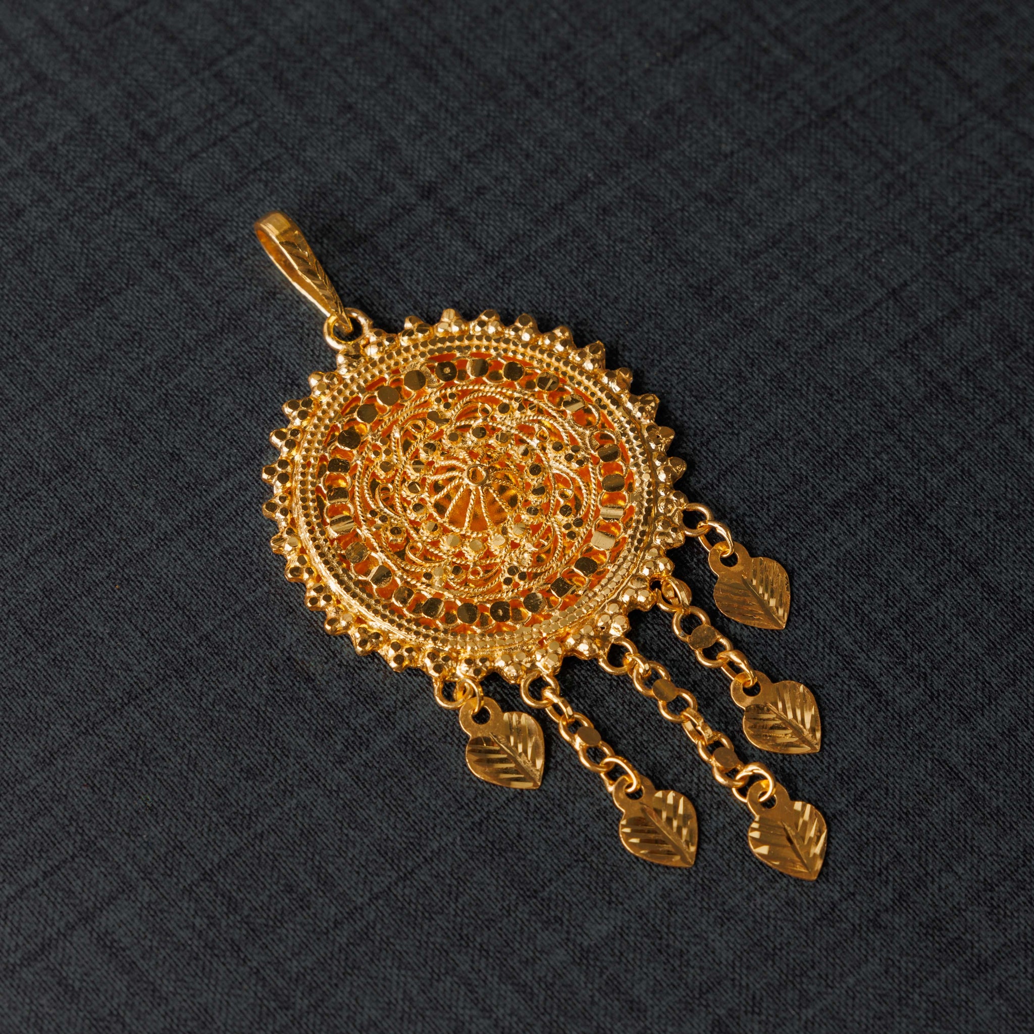 المعلقات الصب (D6) - Silver 925 و Gold Plated