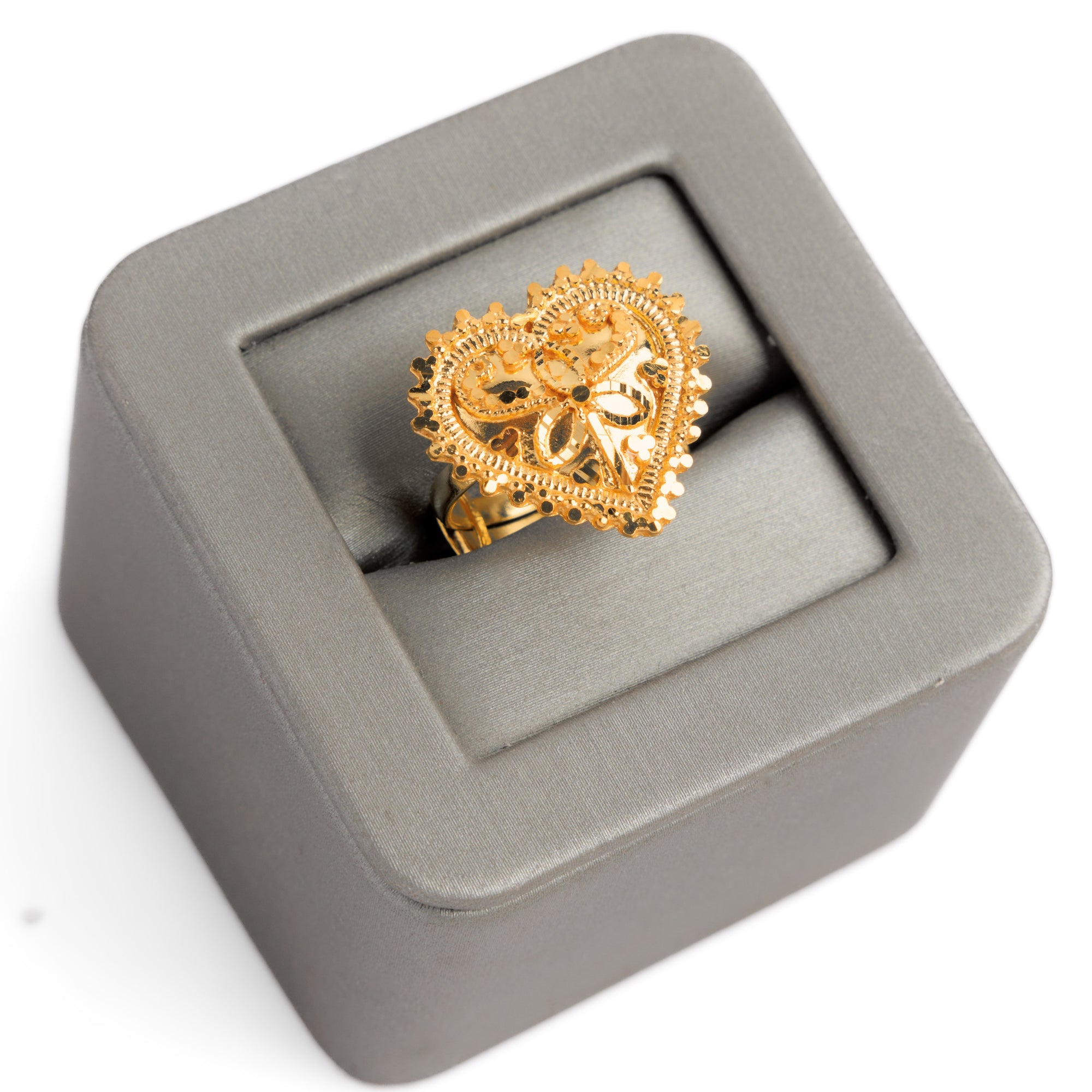 الخاتم التقليدي (D84) - Silver 925 و Gold Plated