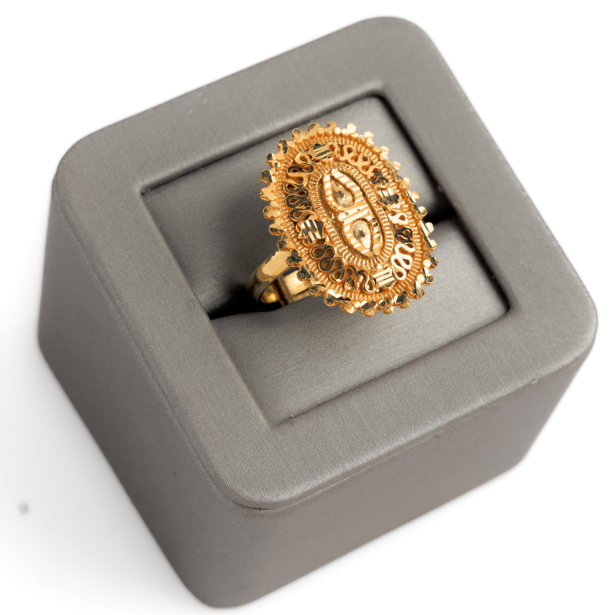 الخاتم التقليدي (D46) - Silver 925 و Gold Plated