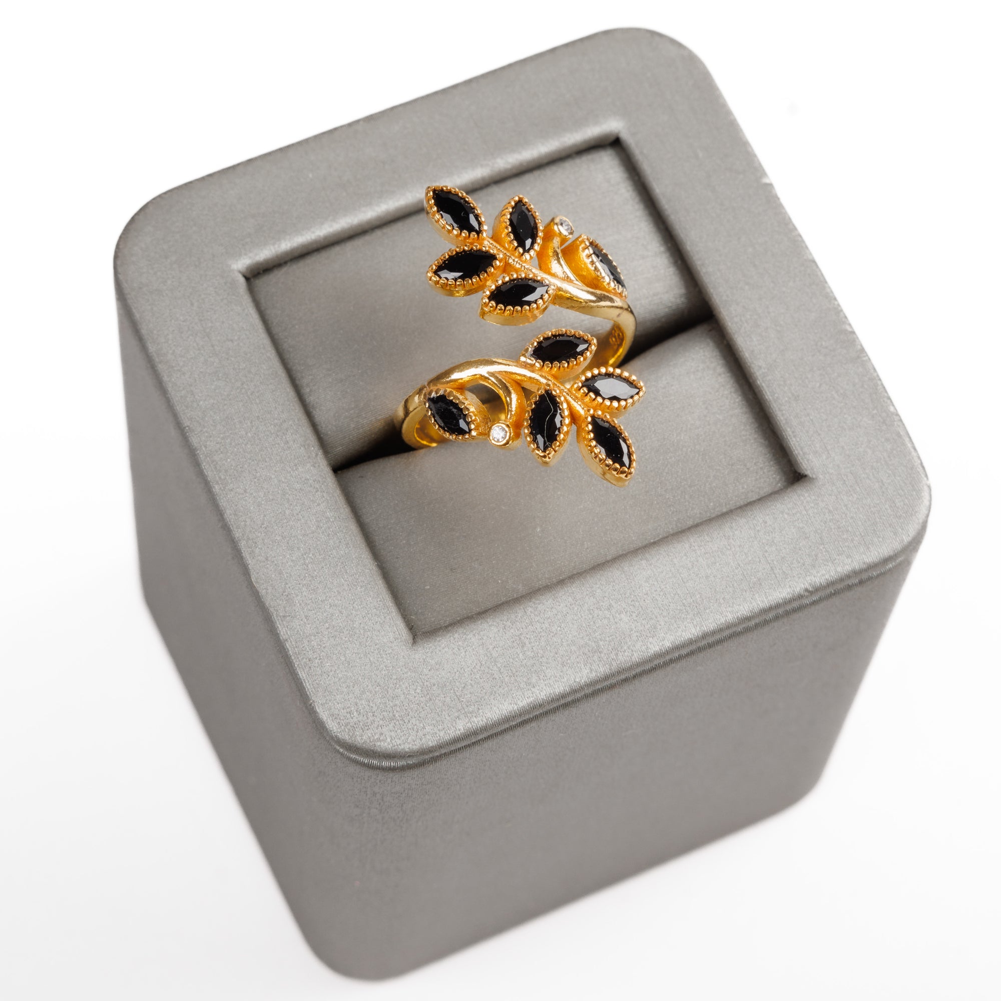 حلقة الورقة / طائرة أسود (D1) - Silver 925 و Gold Plated
