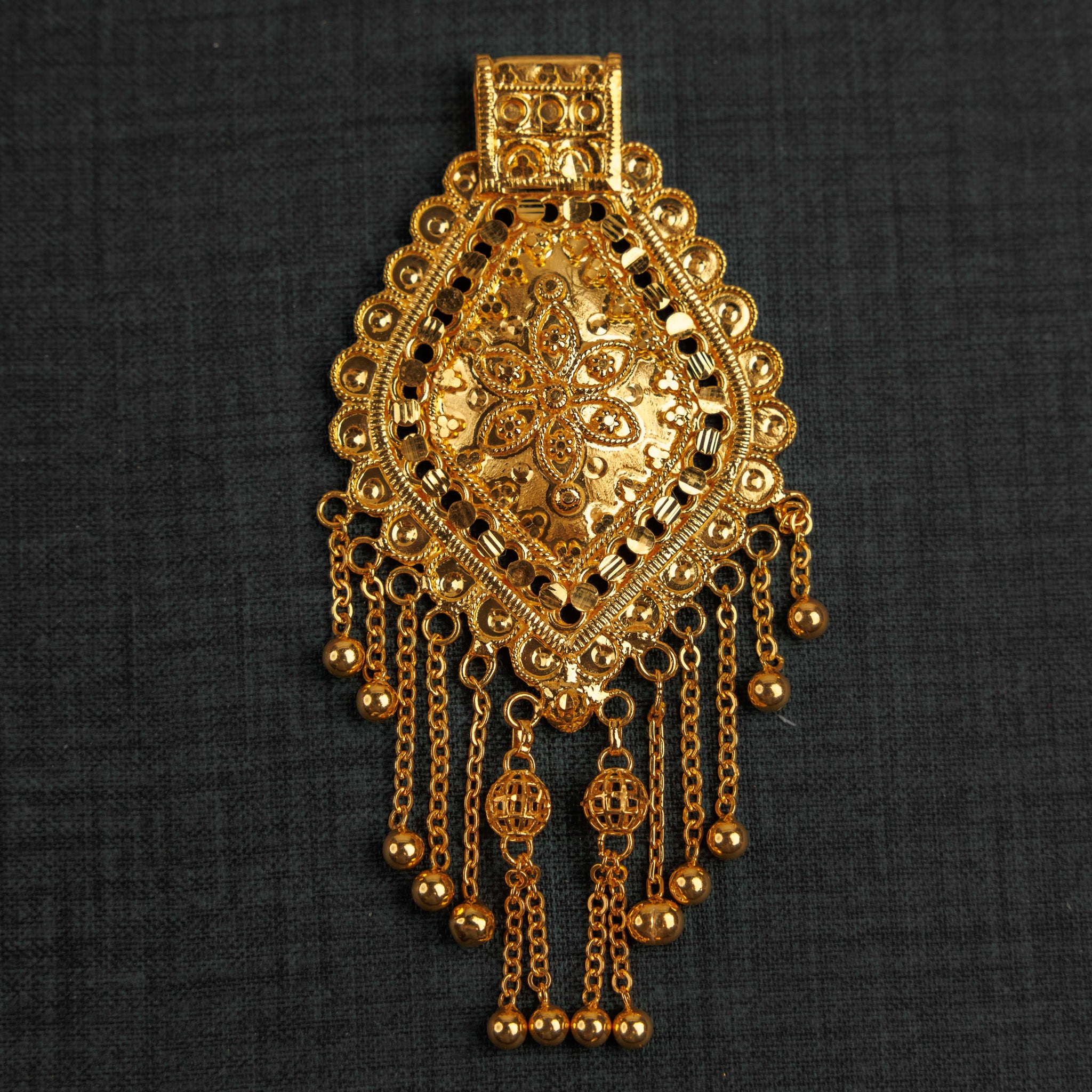 المعلقات التقليدية (D34) - Silver 925 و Gold Plated