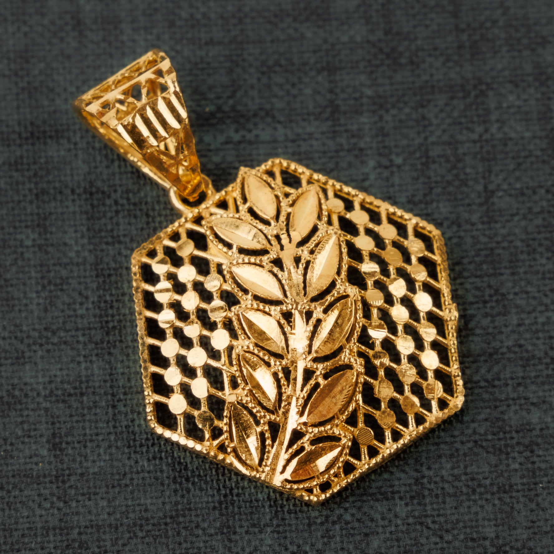 قلادة الأطفال RP - Silver 925 و Gold Plated