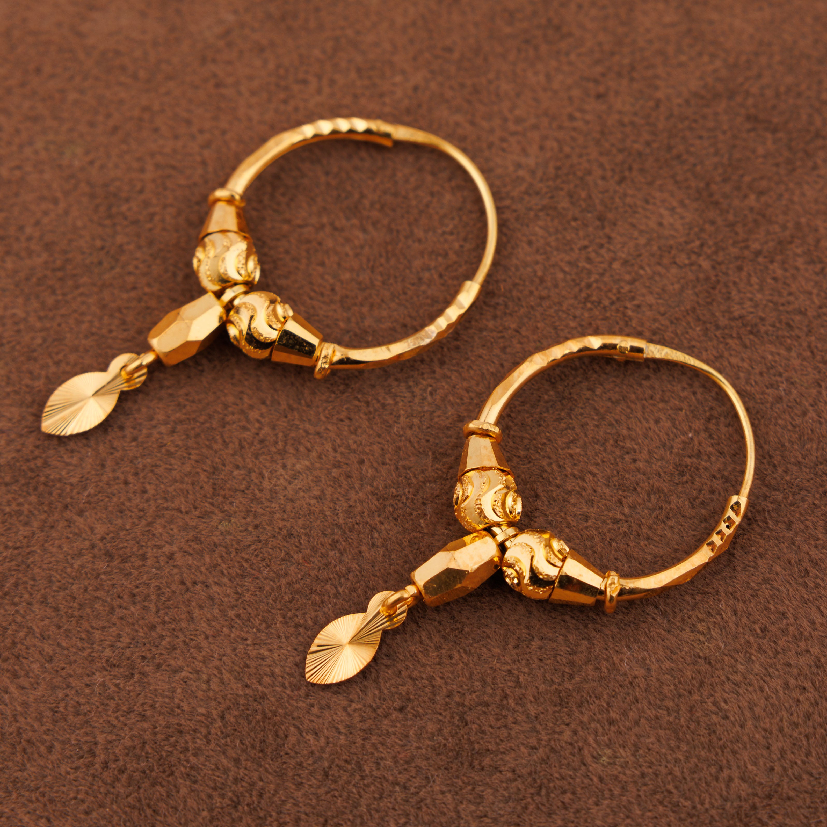 أقراط دائرية D24- (V1) - فضة 925 ومطلية بالذهب