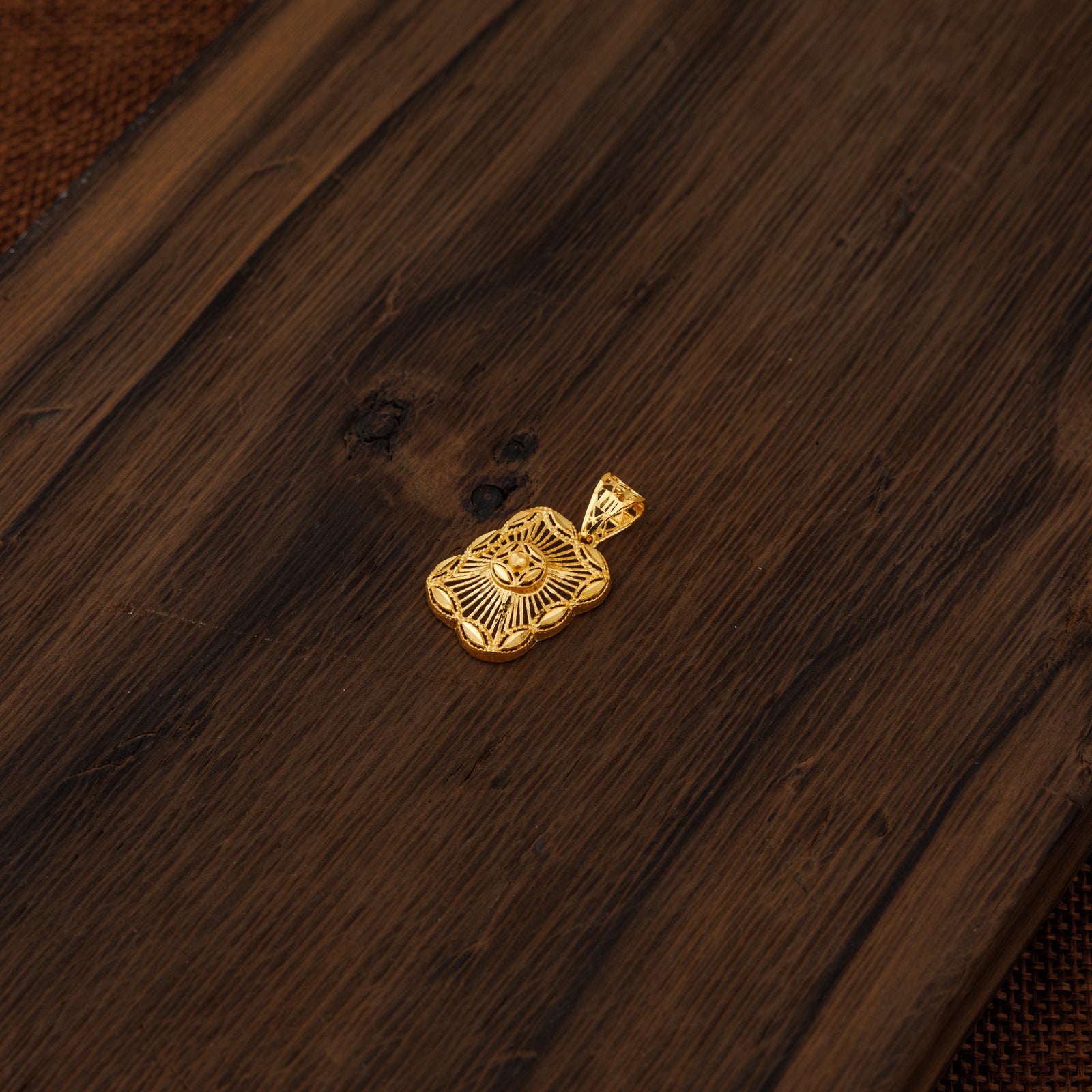 Kid's Casting Pendants (D16) - Silver 925 & Gold Plated
