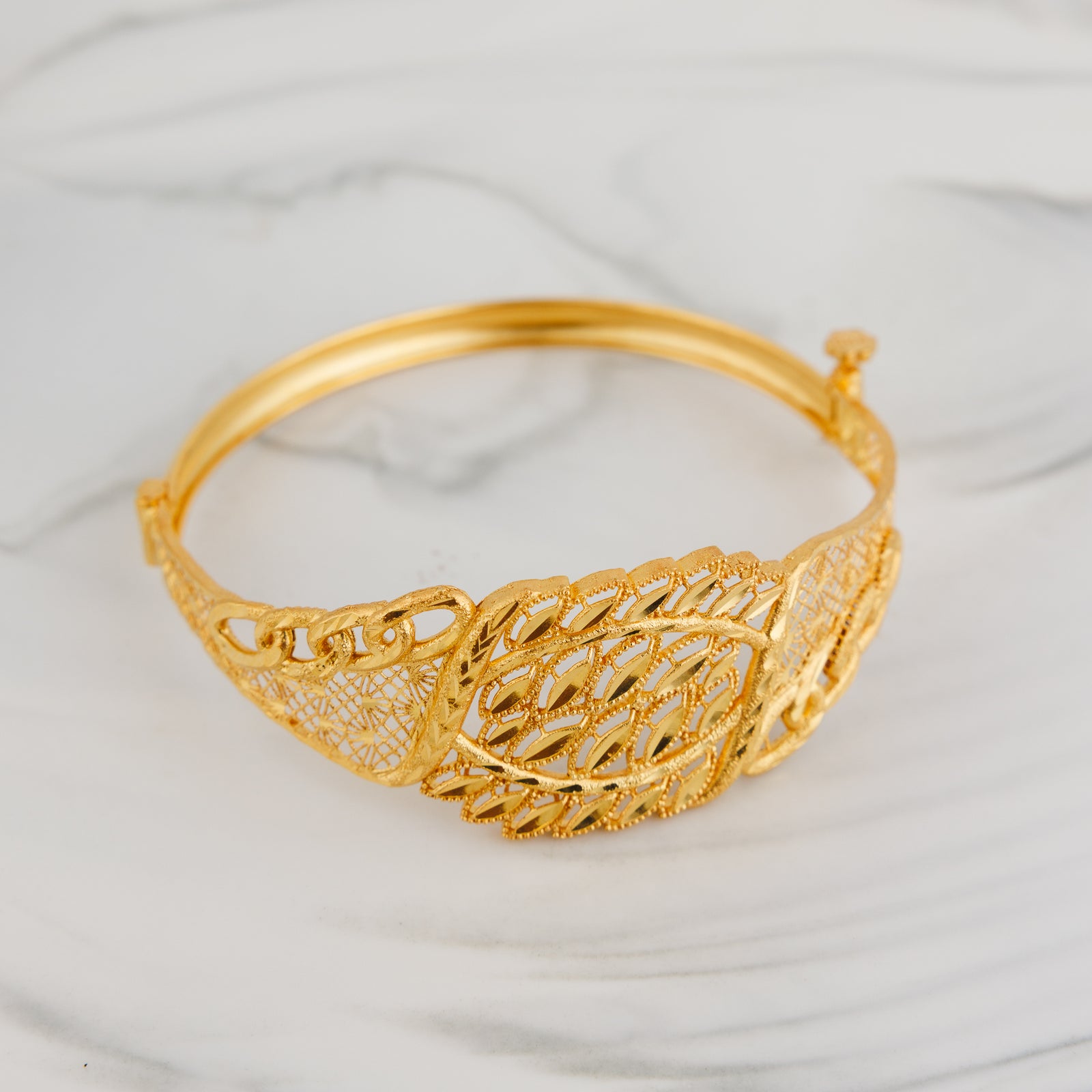 RP Cuff Bracelet With Lock (D1) - Silver 925