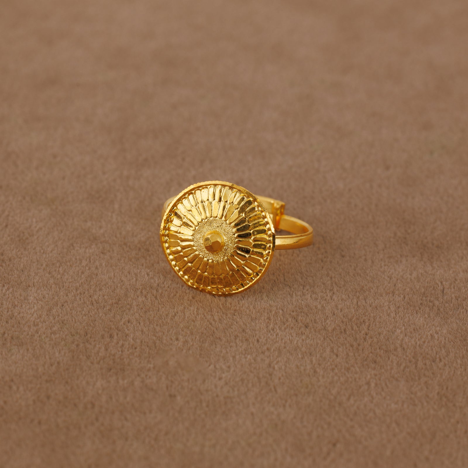Traditional Stamp Ring (D4) - Silver 925 & Gold Plated