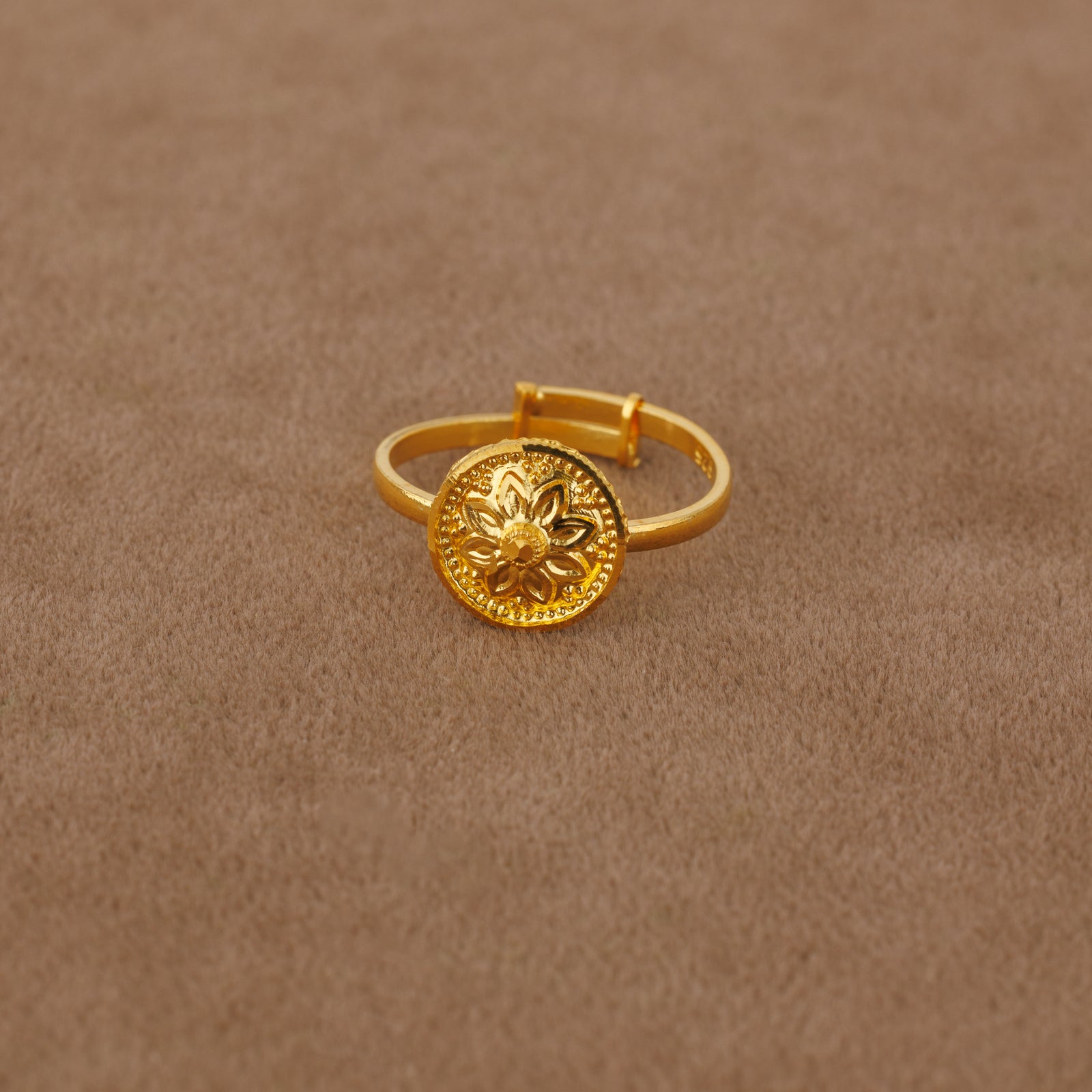 Traditional Stamp Ring (D11) - Silver 925 & Gold Plated