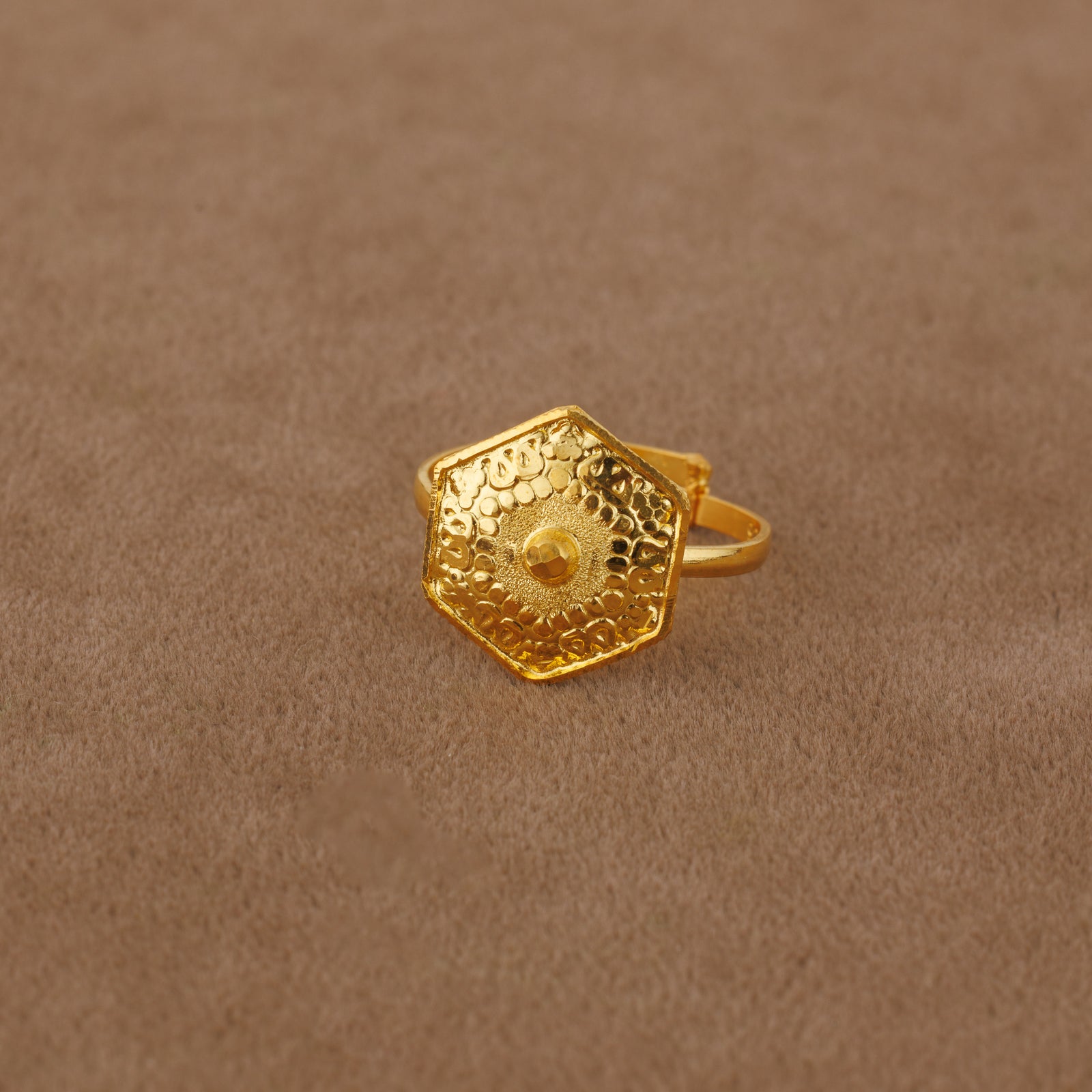 Traditional Stamp Ring (D3) - Silver 925 & Gold Plated