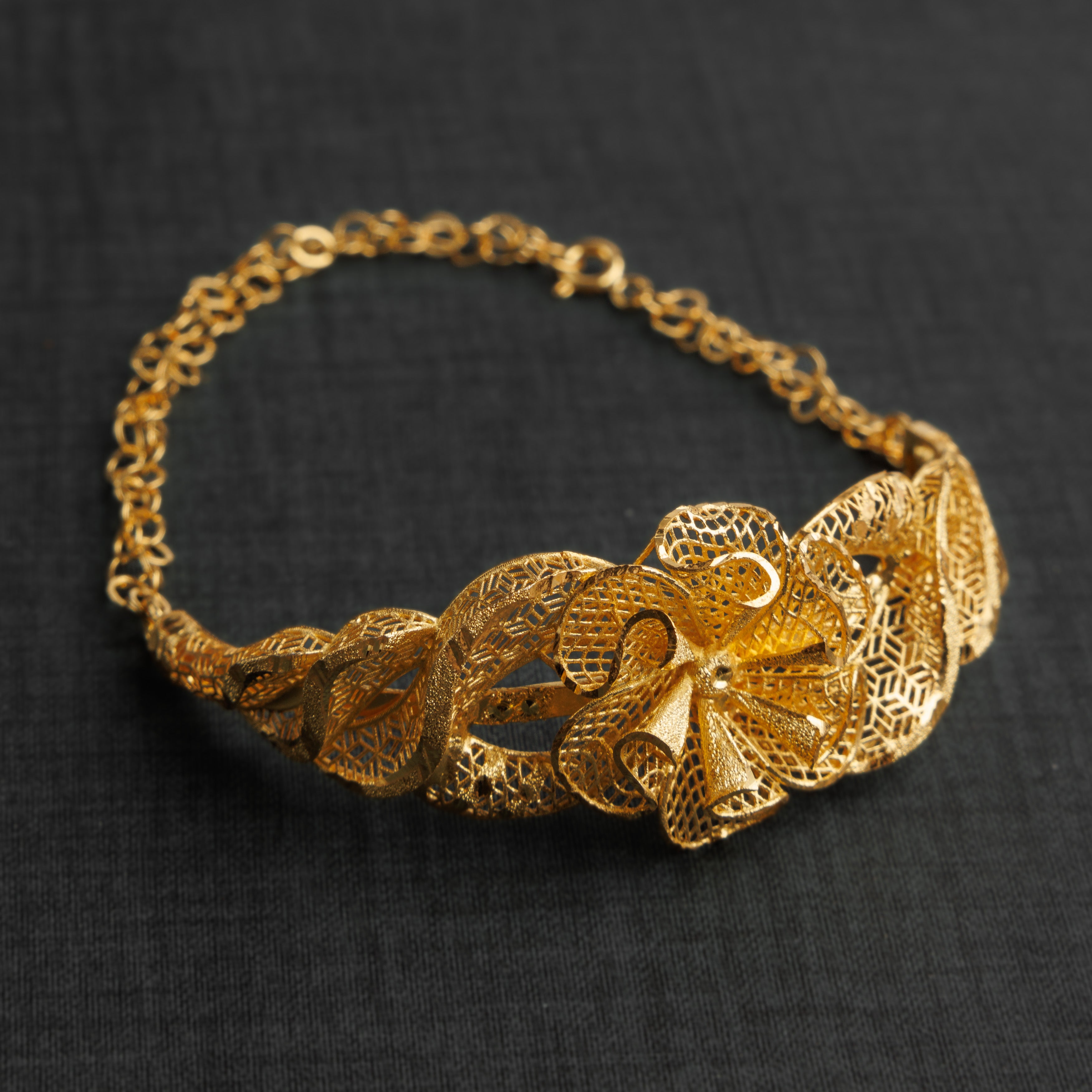 سوار نصف ثلاثي الأبعاد (D8) - Silver 925 و Gold Plated