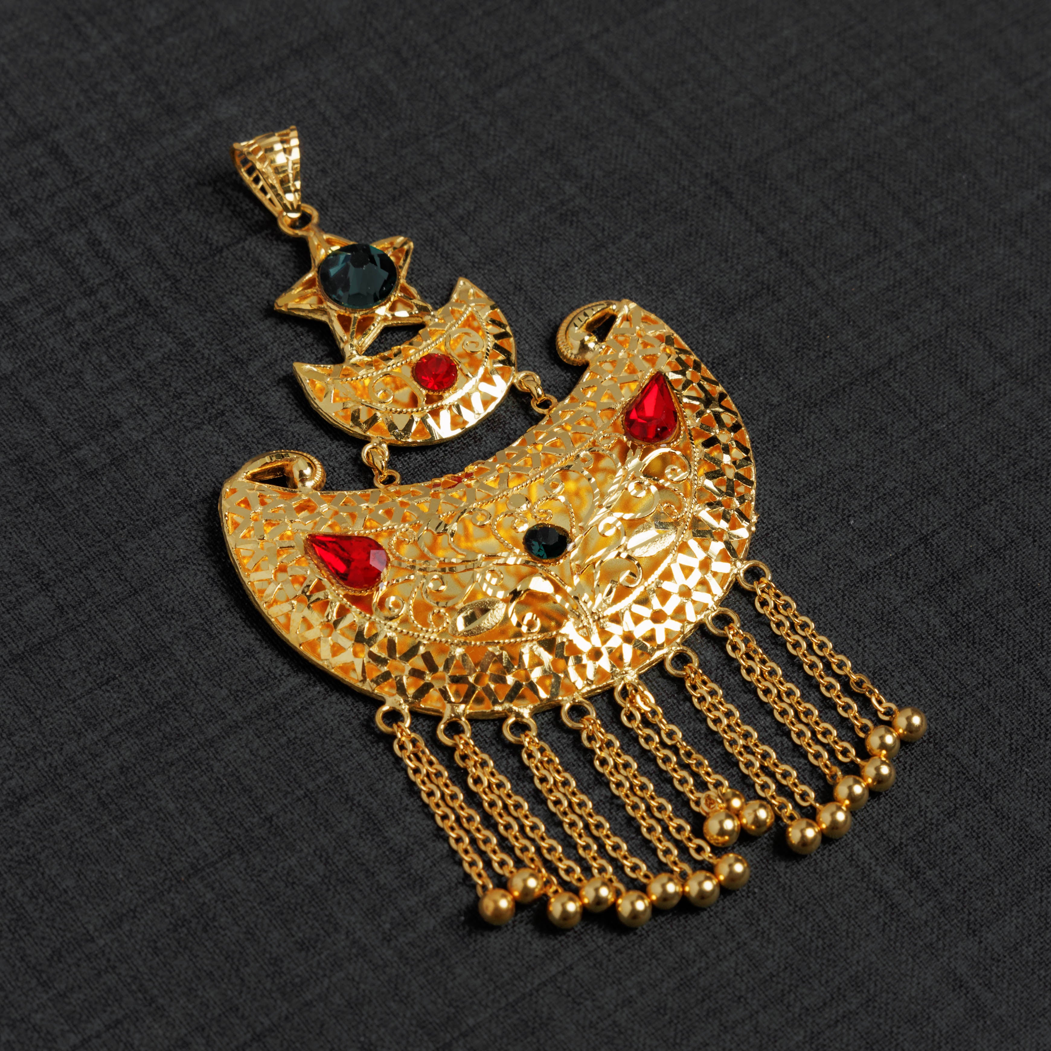 قلادة القمر (D4) - Silver 925 و Gold Plated