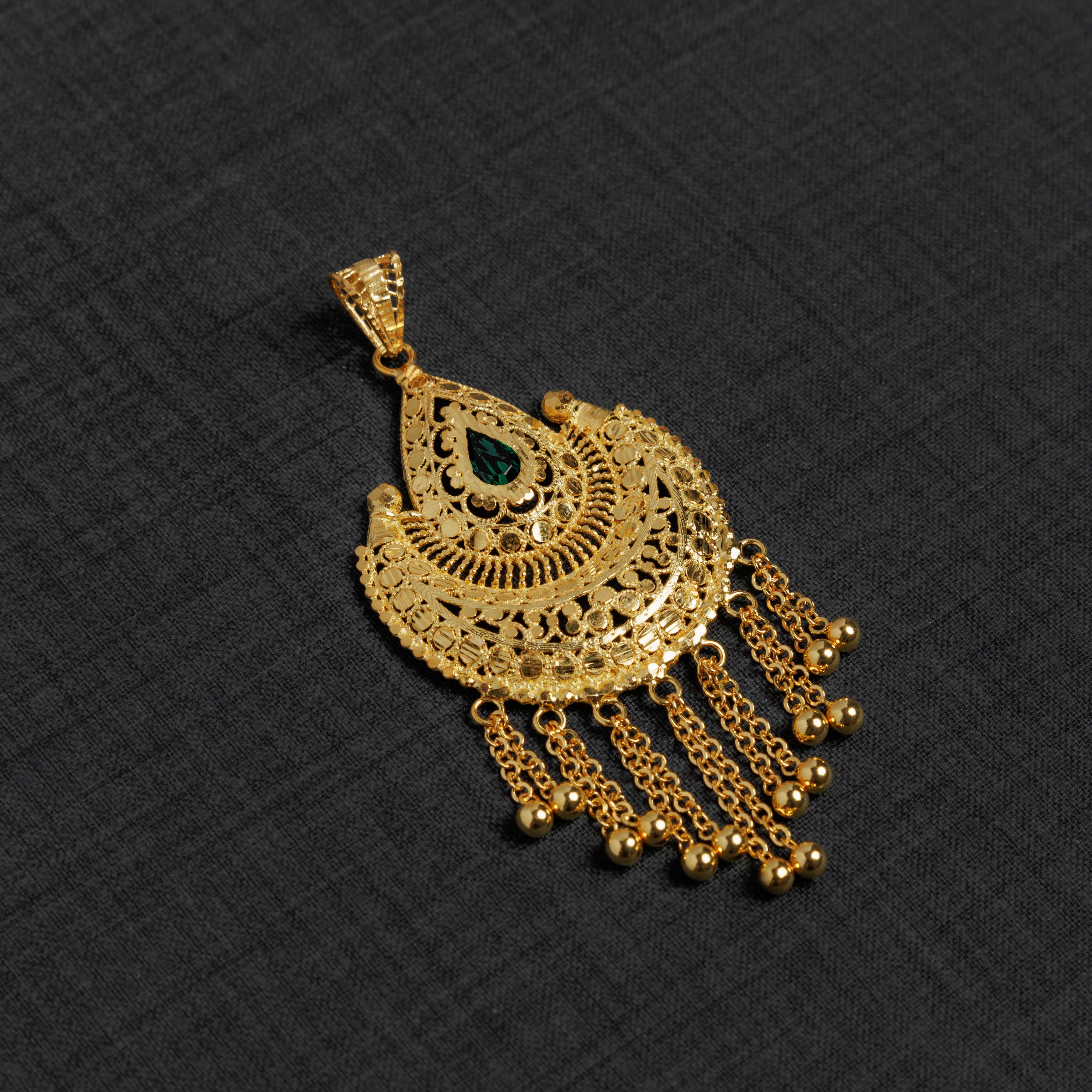 قلادة مع الحجارة (D1) - Silver 925 و Gold Plated