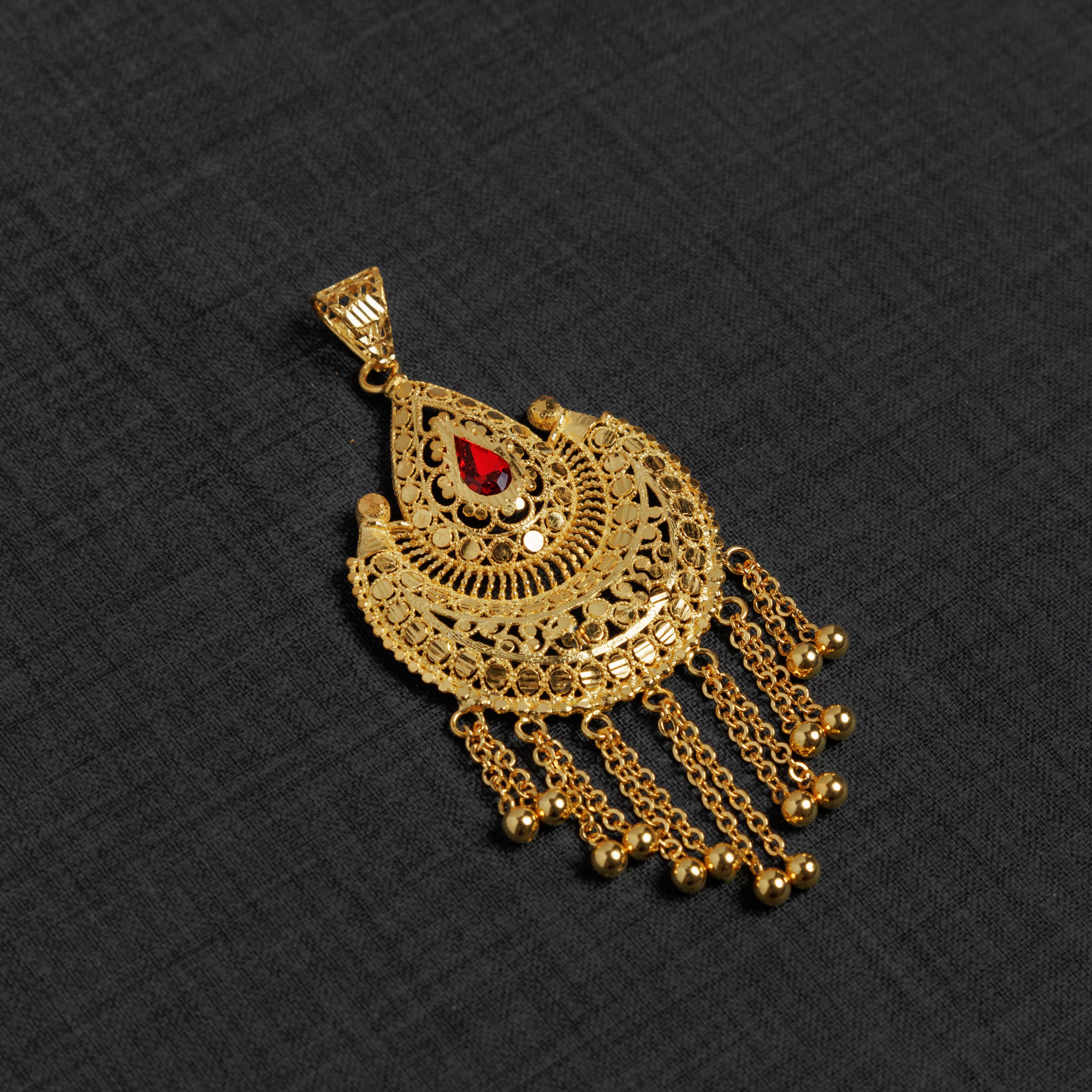 قلادة مع الحجارة (D1) - Silver 925 و Gold Plated