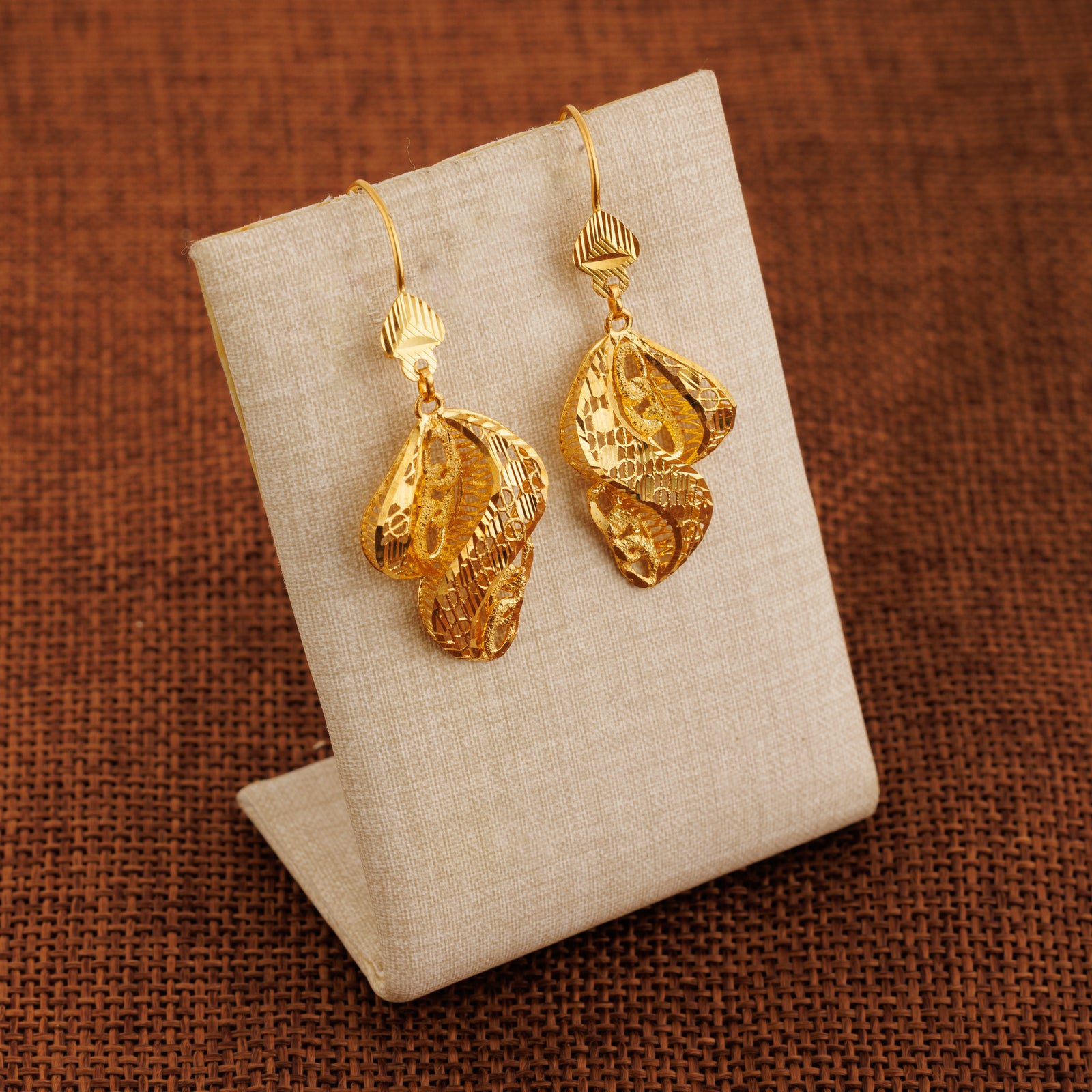 Casting Earrings (D67) - Silver 925 & Gold Plated