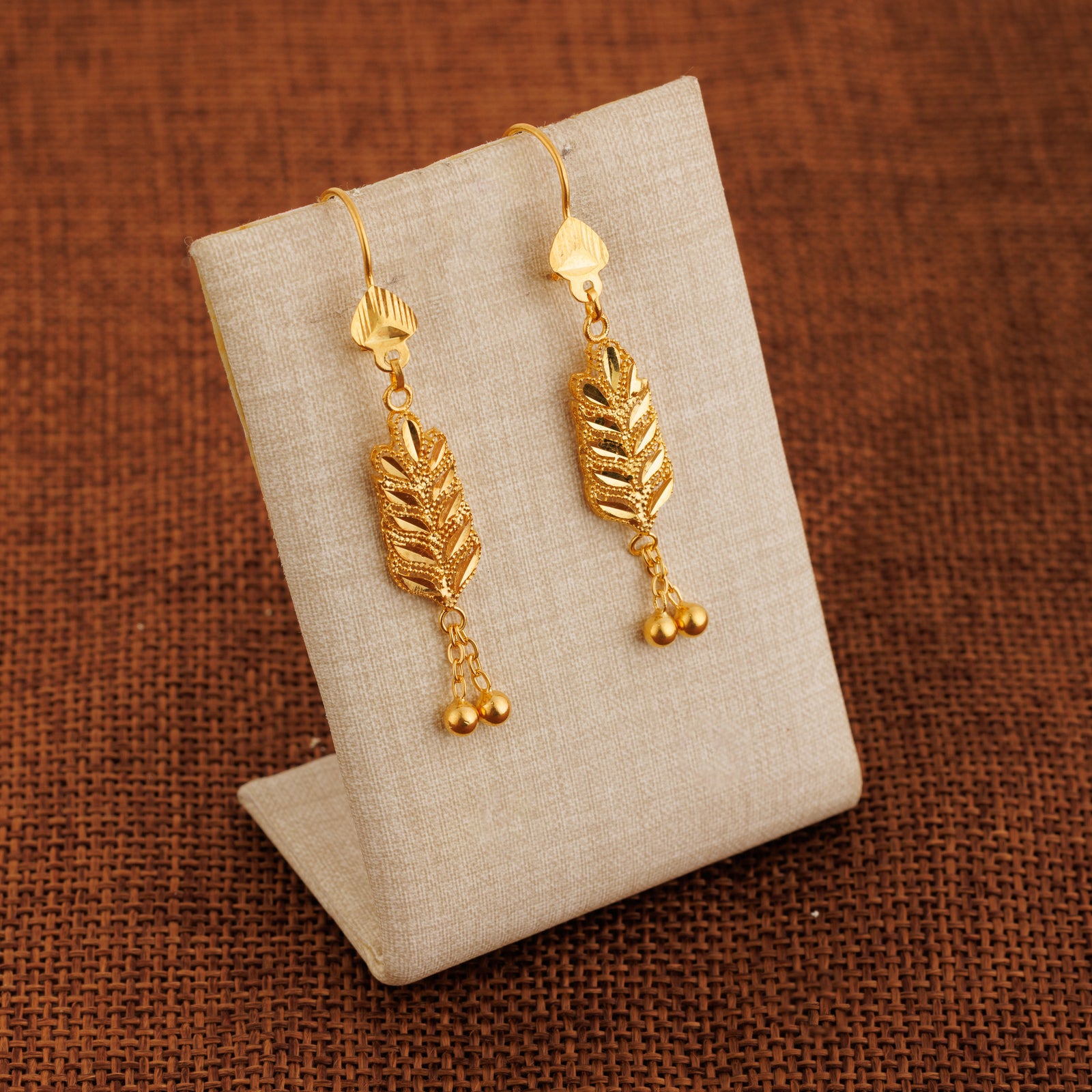 Casting Earrings (D84) - Silver 925 & Gold Plated