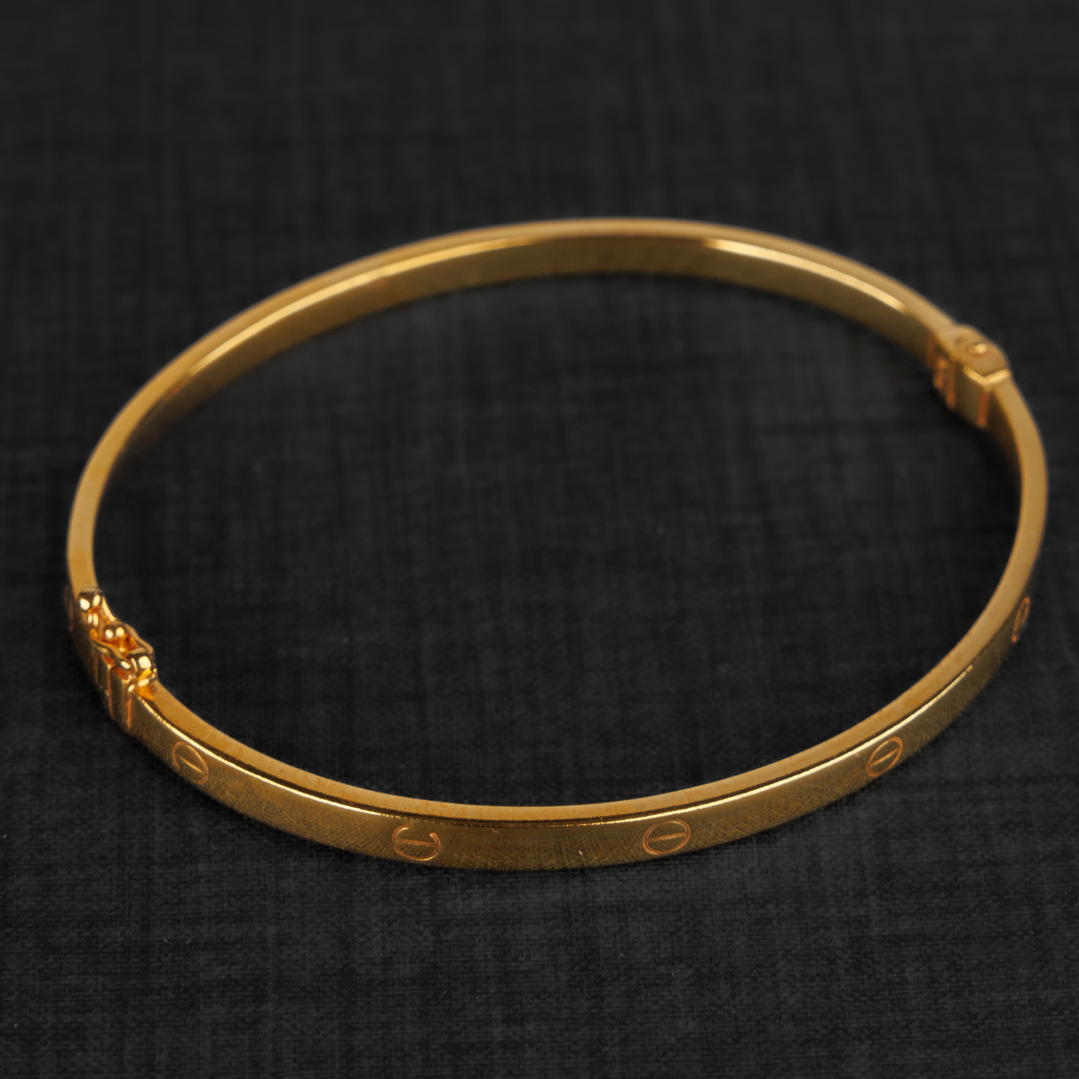 سوار الكفة متعدد الألوان (D11) - Silver 925 و Gold Plated