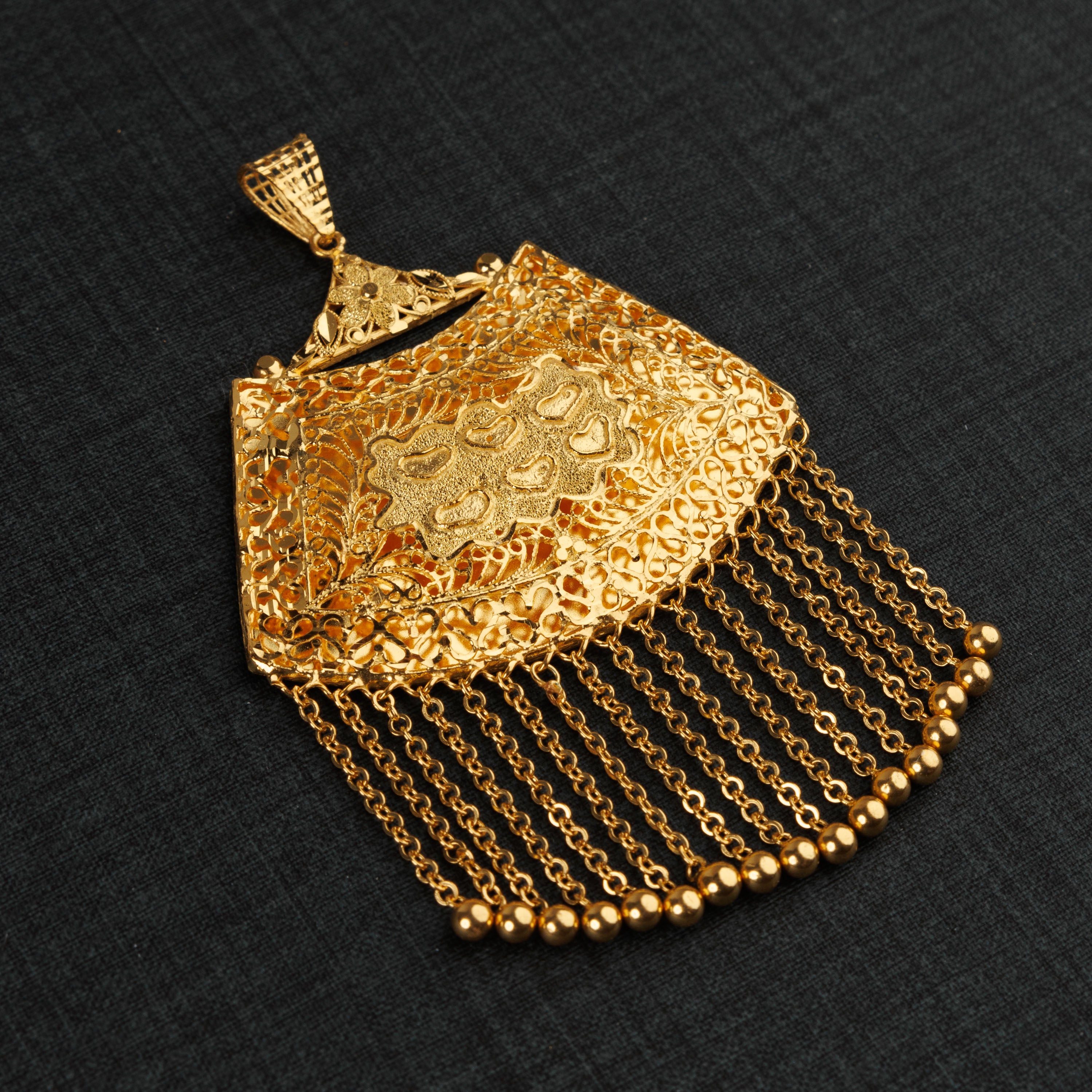المعلقات الصب (D12) - Silver 925 و Gold Plated