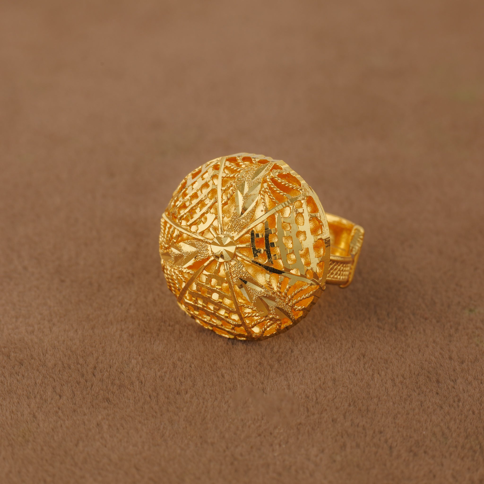 الخاتم التقليدي (D95) - Silver 925 و Gold Plated