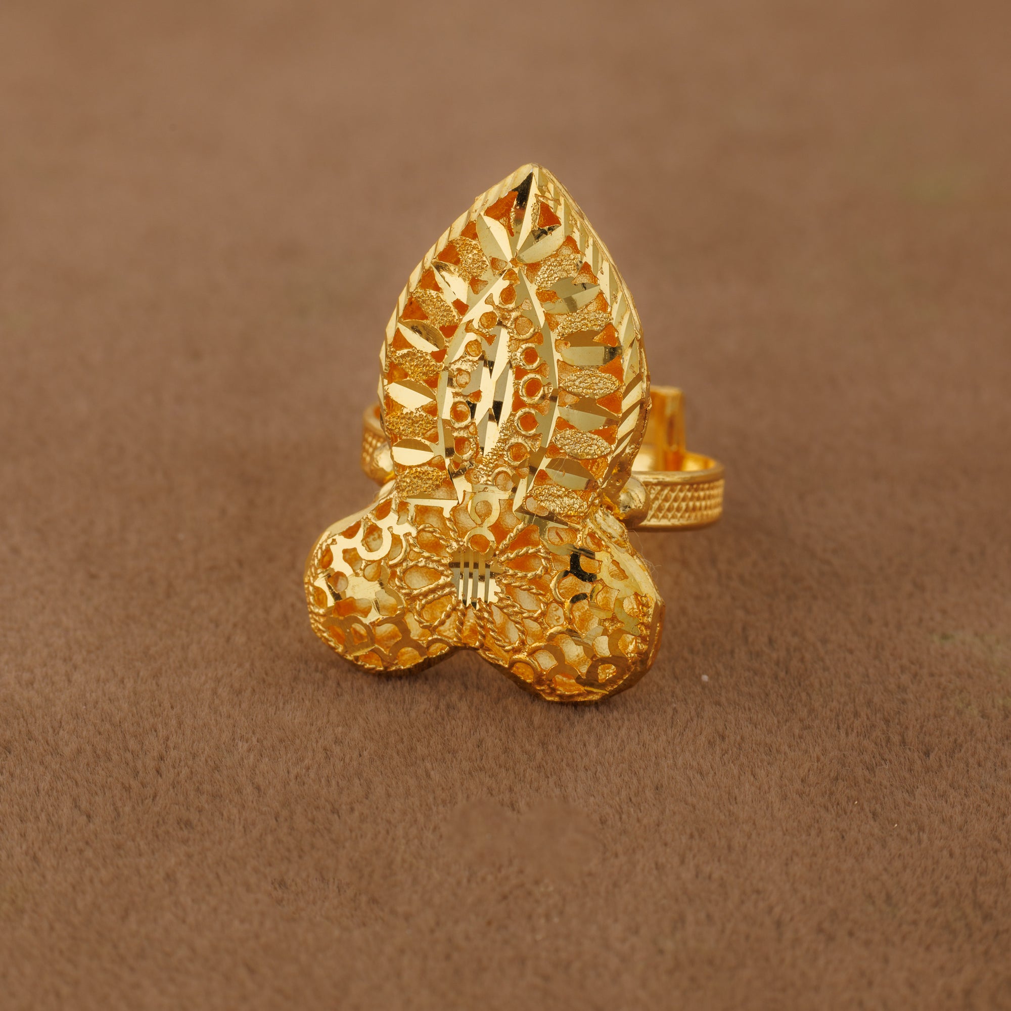 Traditional Ring (D71) - Silver 925 & Gold Plated