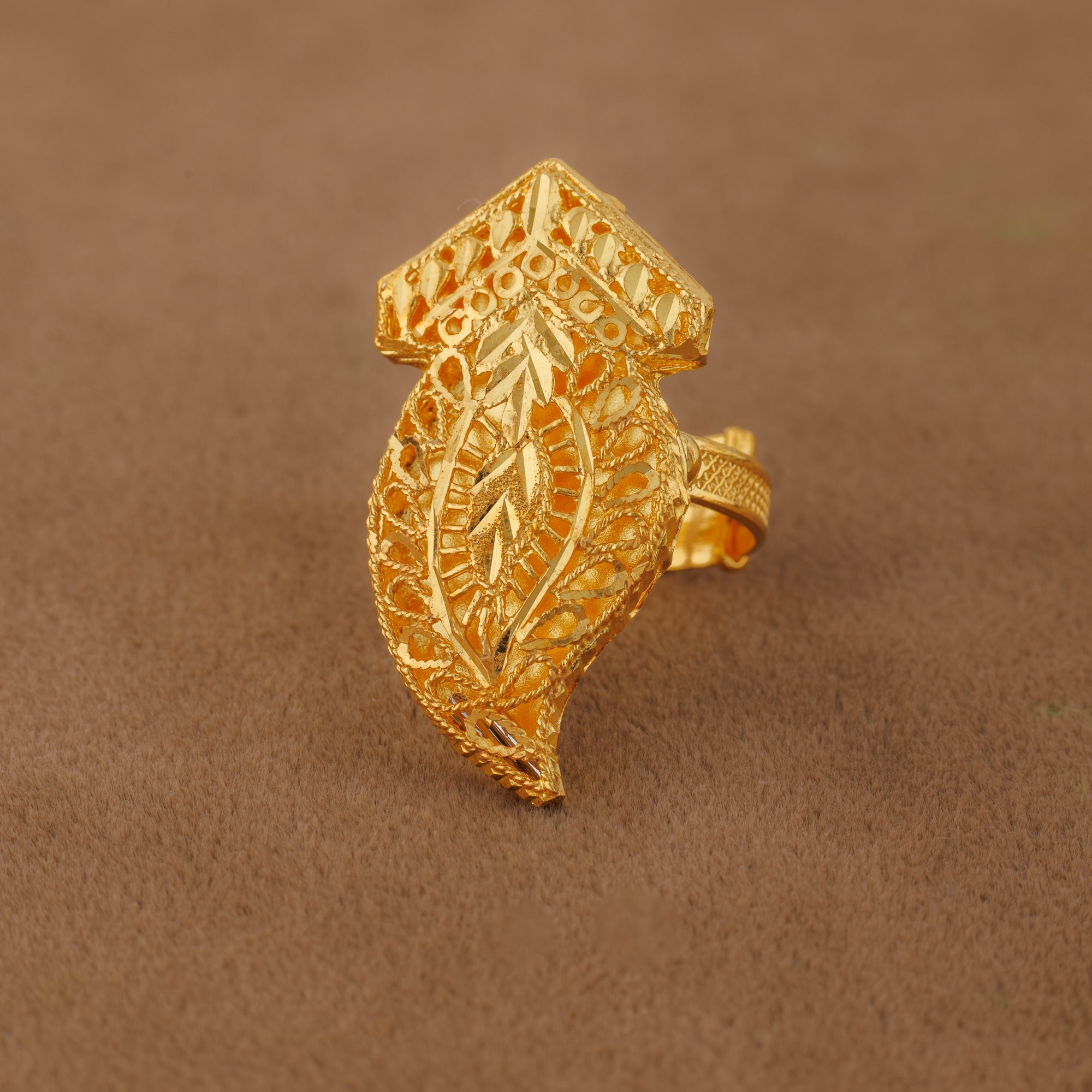 Traditional Ring (D69) - Silver 925 & Gold Plated