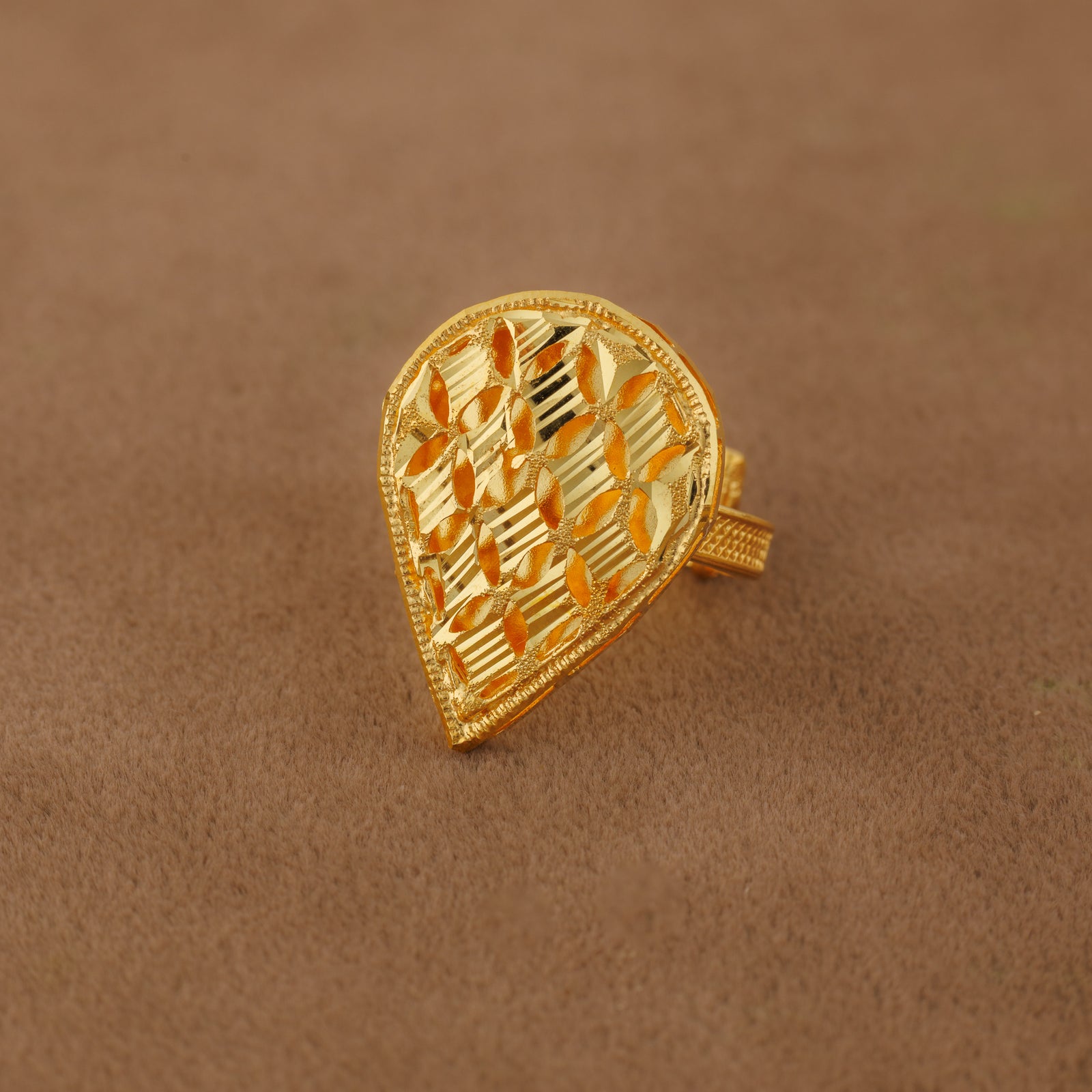 Traditional Ring (D73) - Silver 925 & Gold Plated