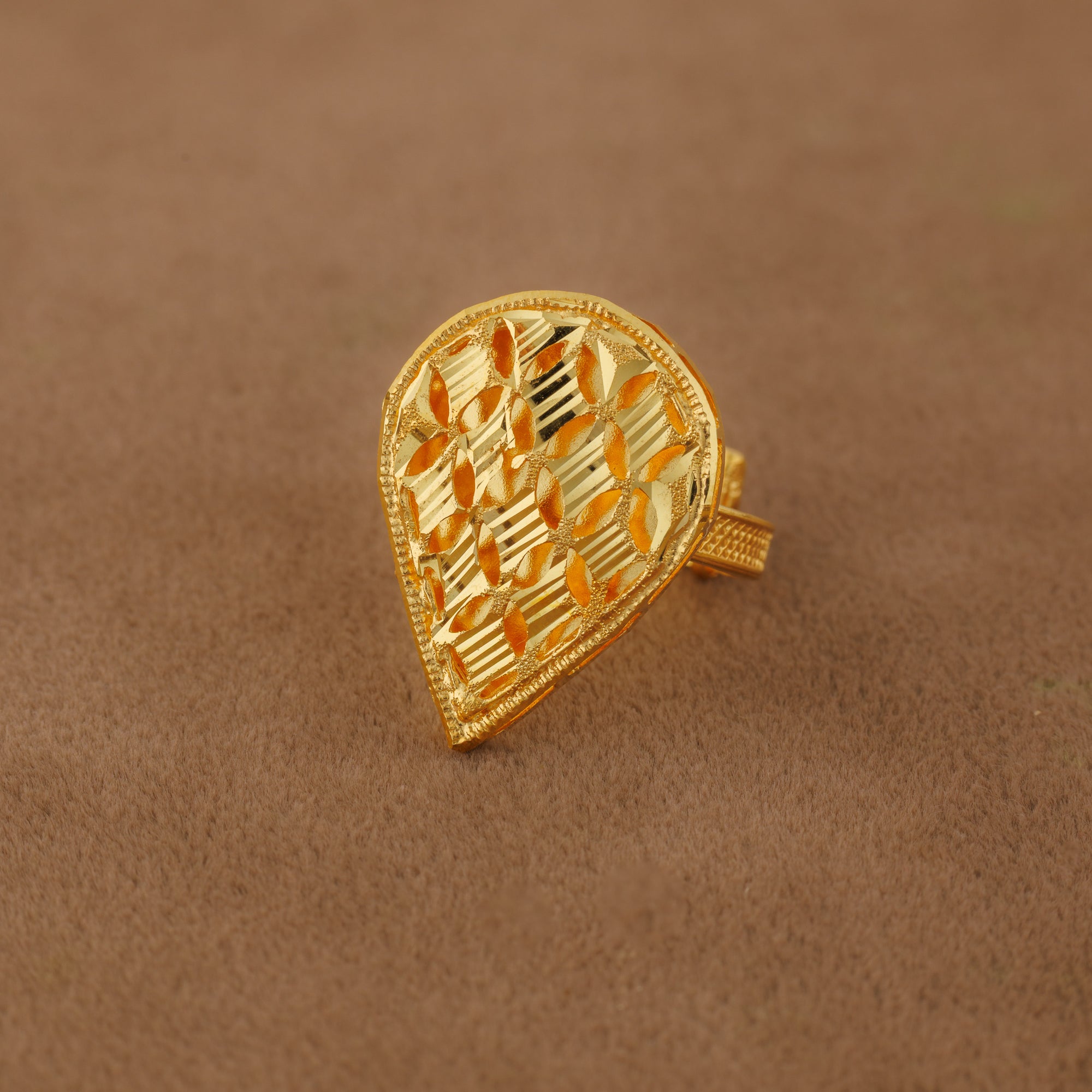 الخاتم التقليدي (D73) - Silver 925 و Gold Plated