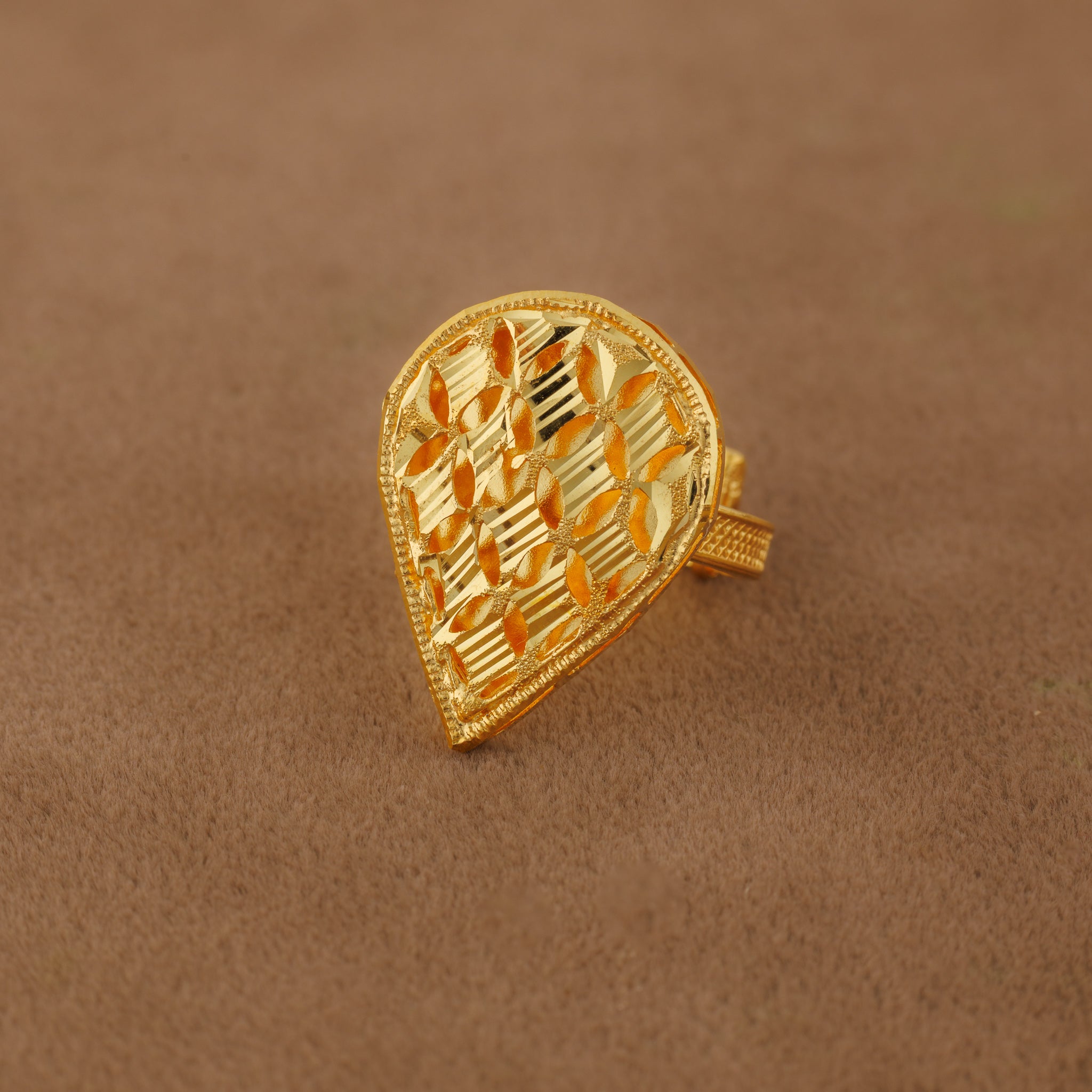 الخاتم التقليدي (D73) - Silver 925 و Gold Plated