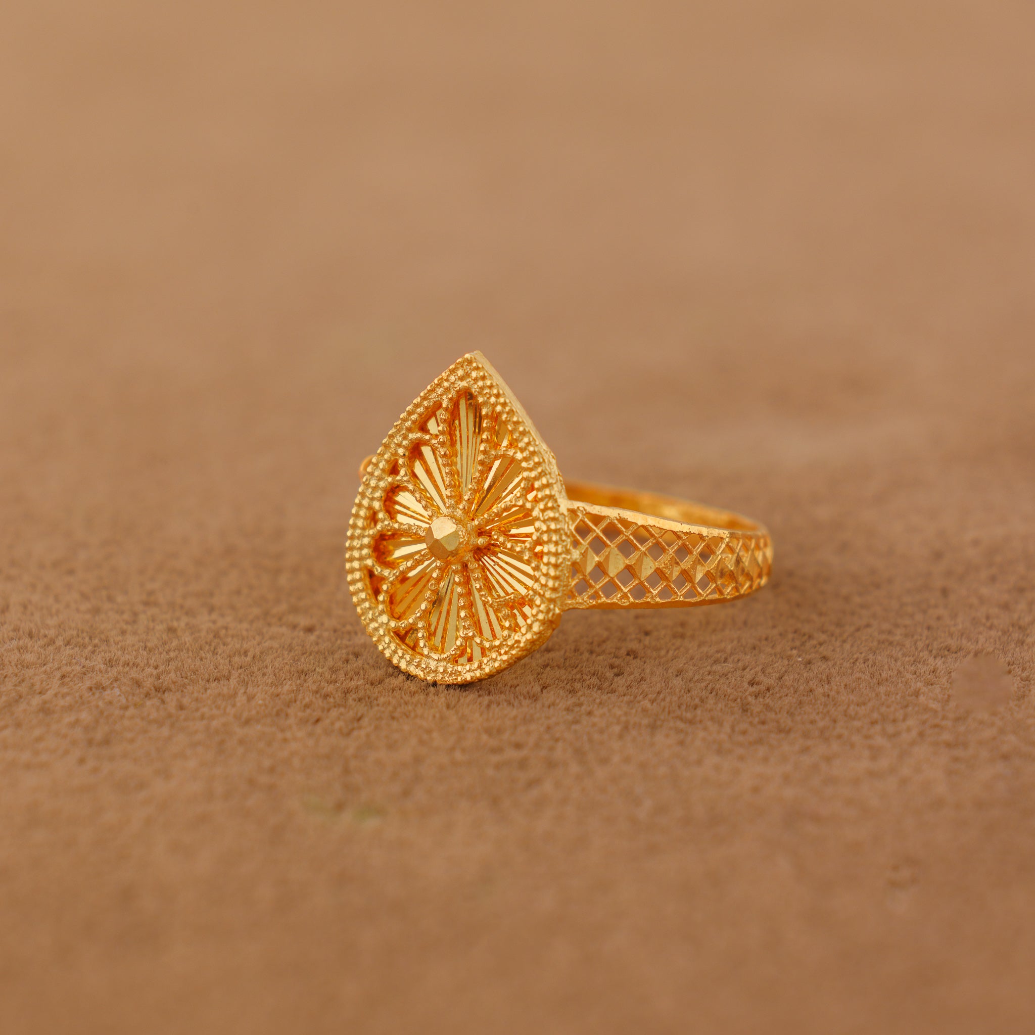 RP Diamond Cut Drop Ring (D1) - Silver 925 & Gold Plated