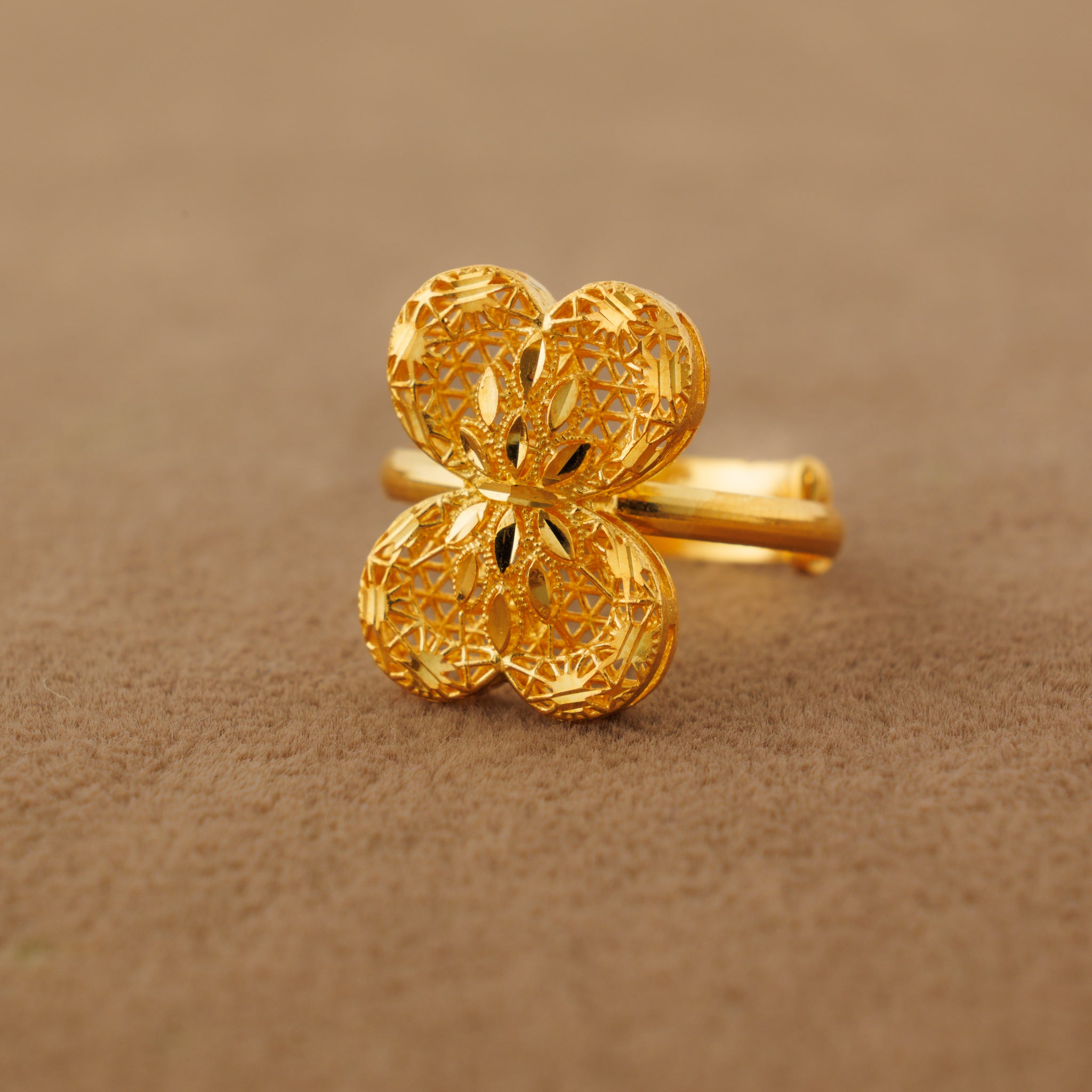 RP Shawahid Ring (D6) - Silver 925 و Gold Plated