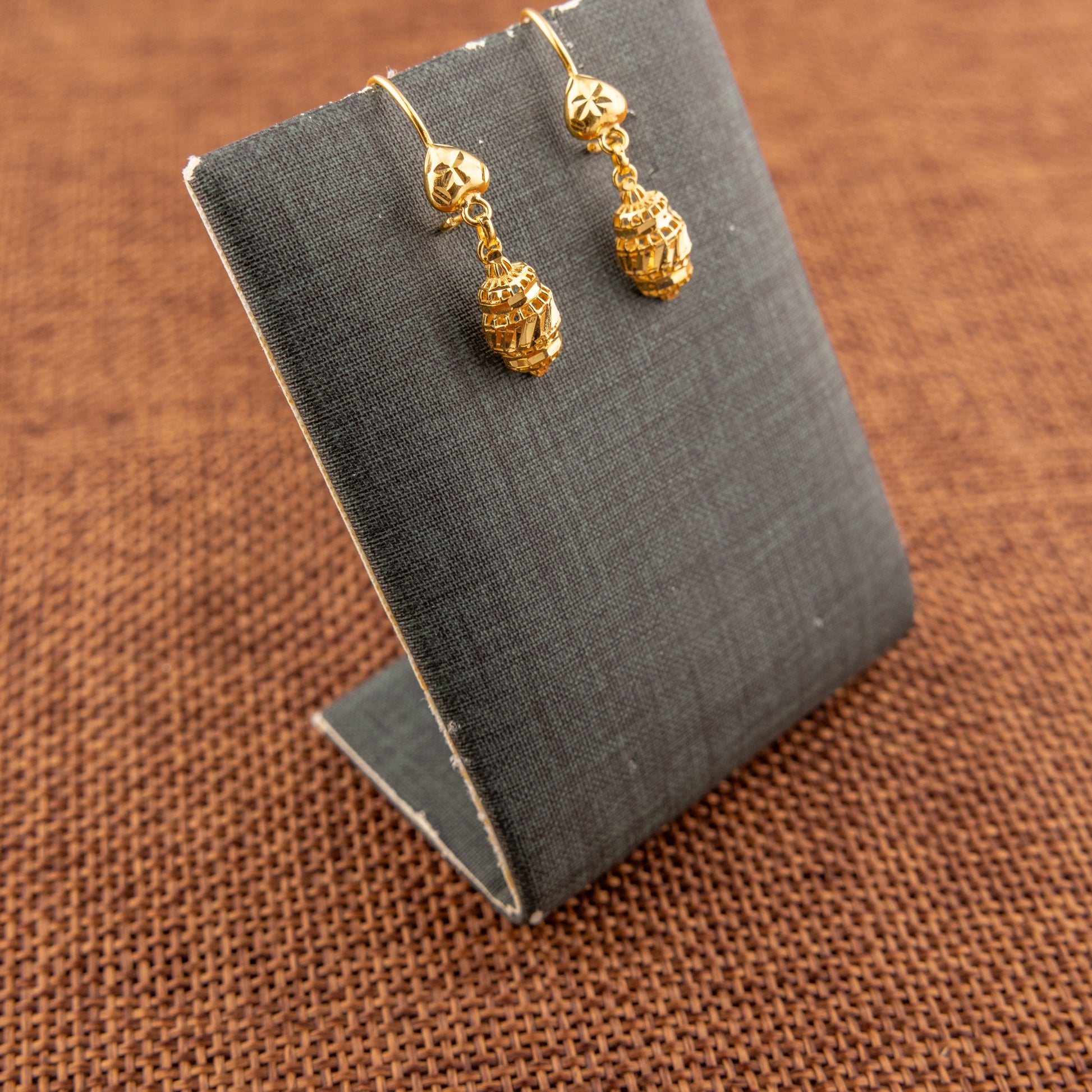 Kid's Casting Earrings D42