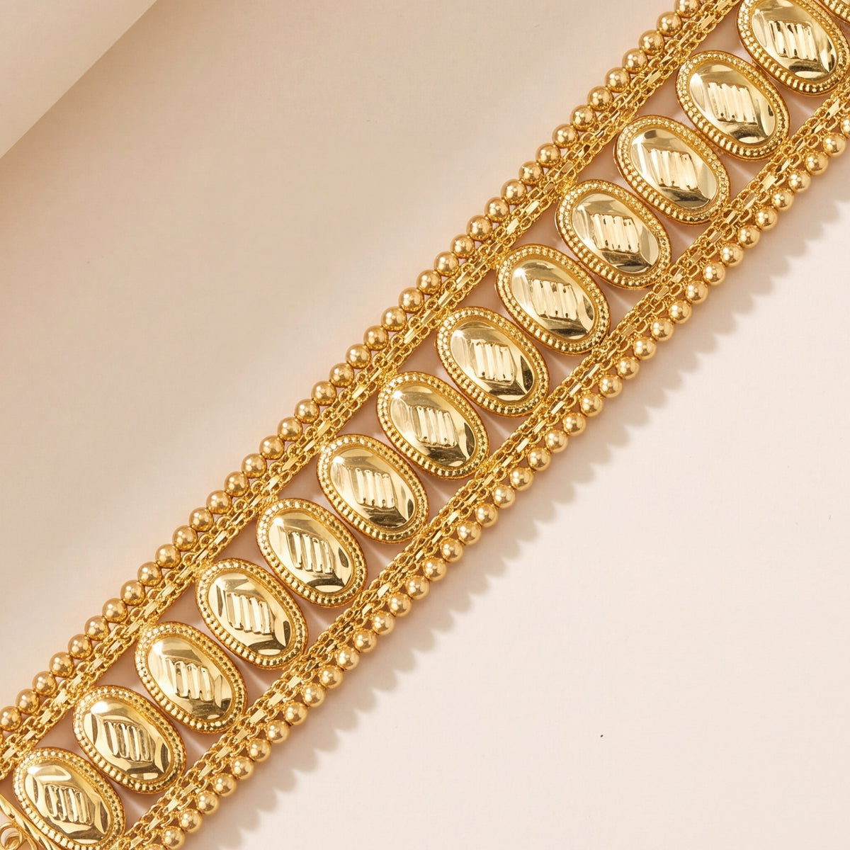1 Line Patta Bracelet (D26) design detail