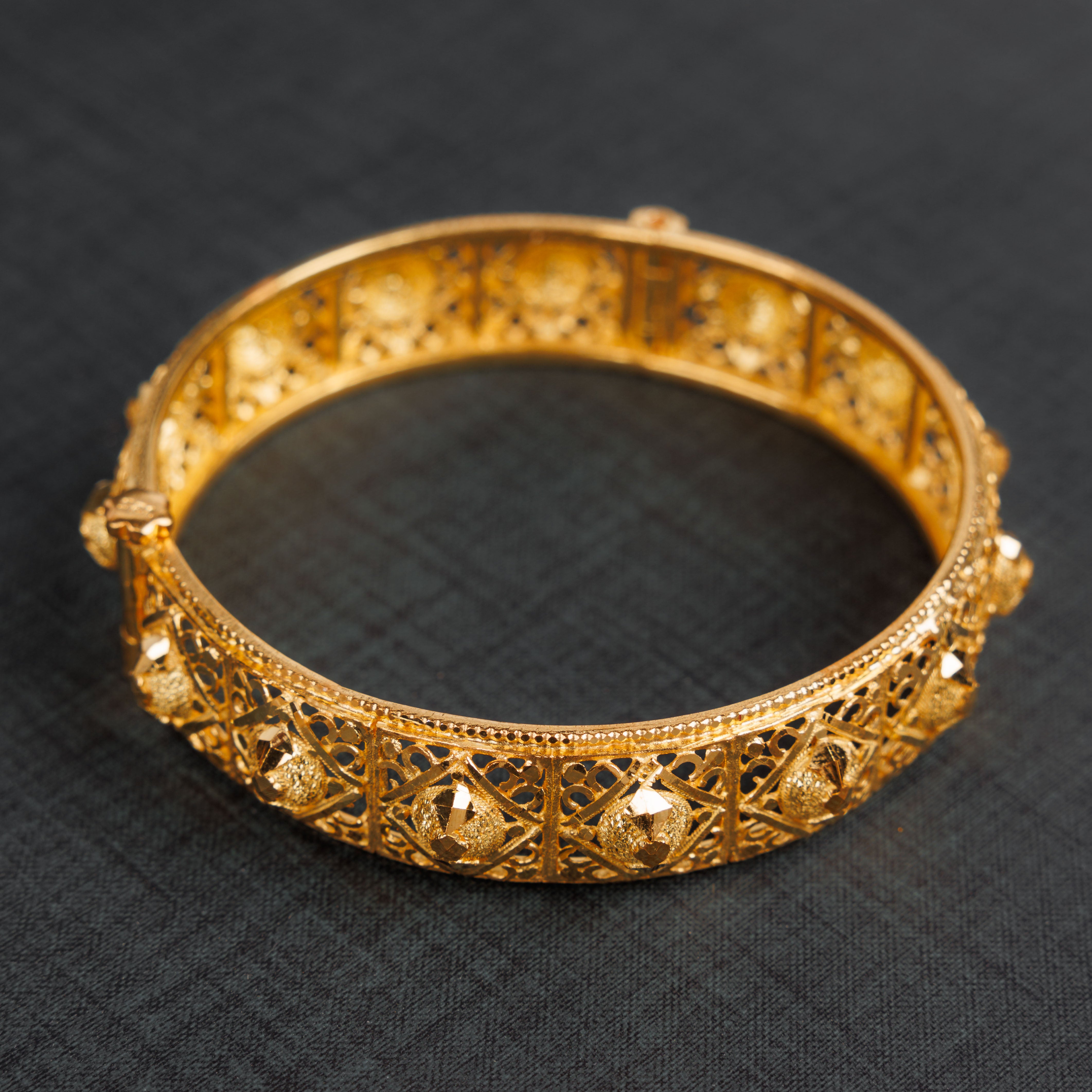 كبار الكبار كارا (D4) - Silver 925 و Gold Plated