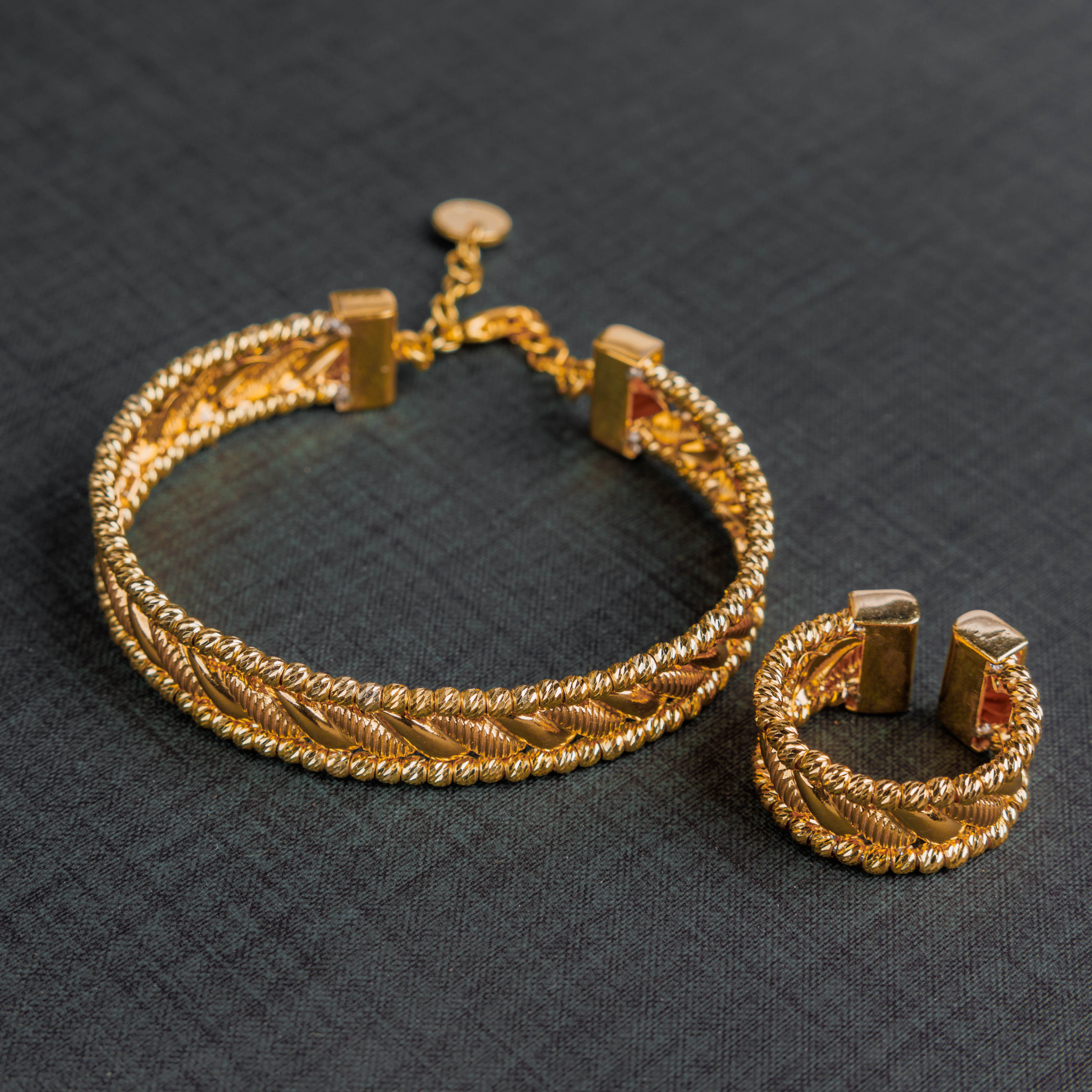 سوار الكفة المطلي بالذهب والحلقة (D2) - Silver 925