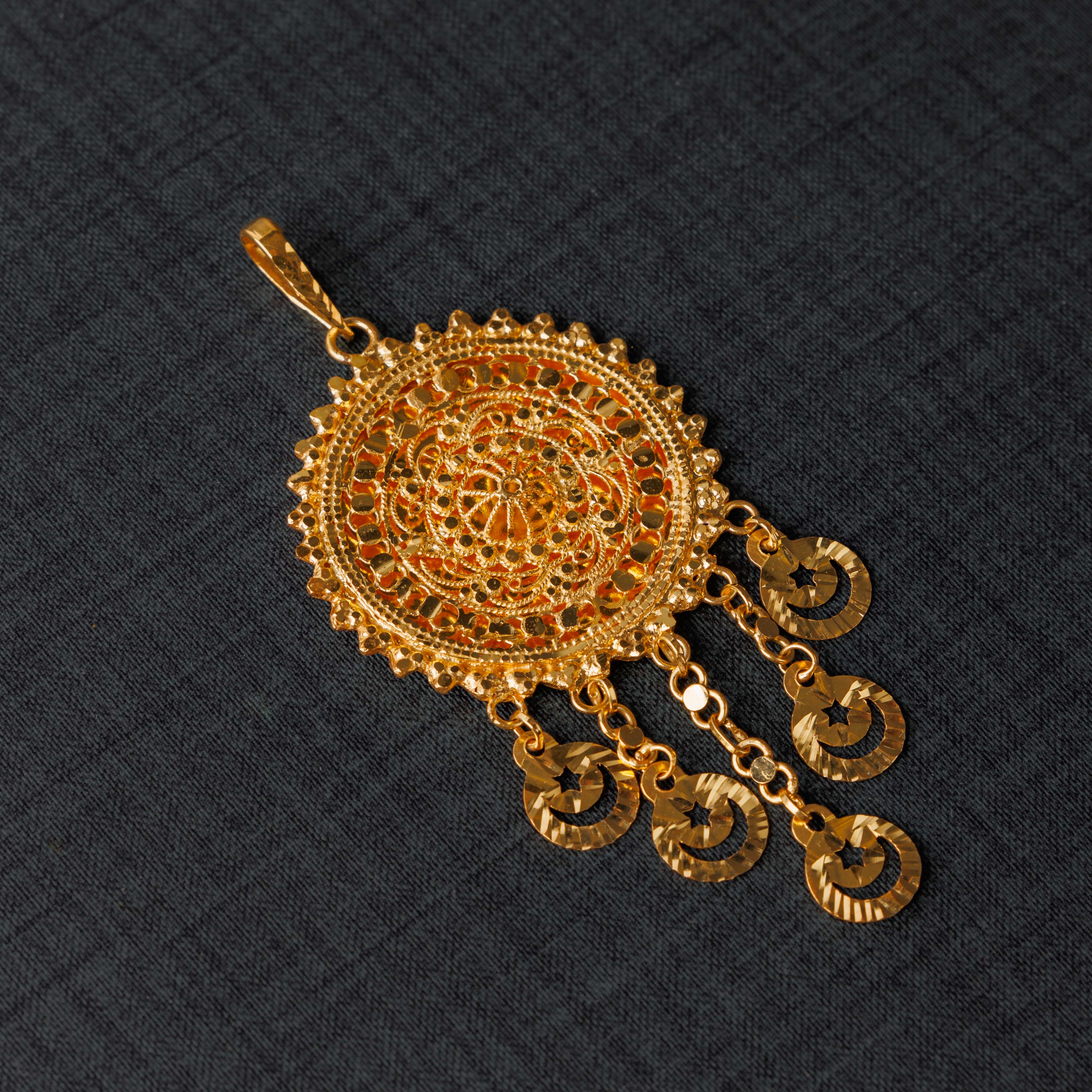 المعلقات الصب (D6) - Silver 925 و Gold Plated