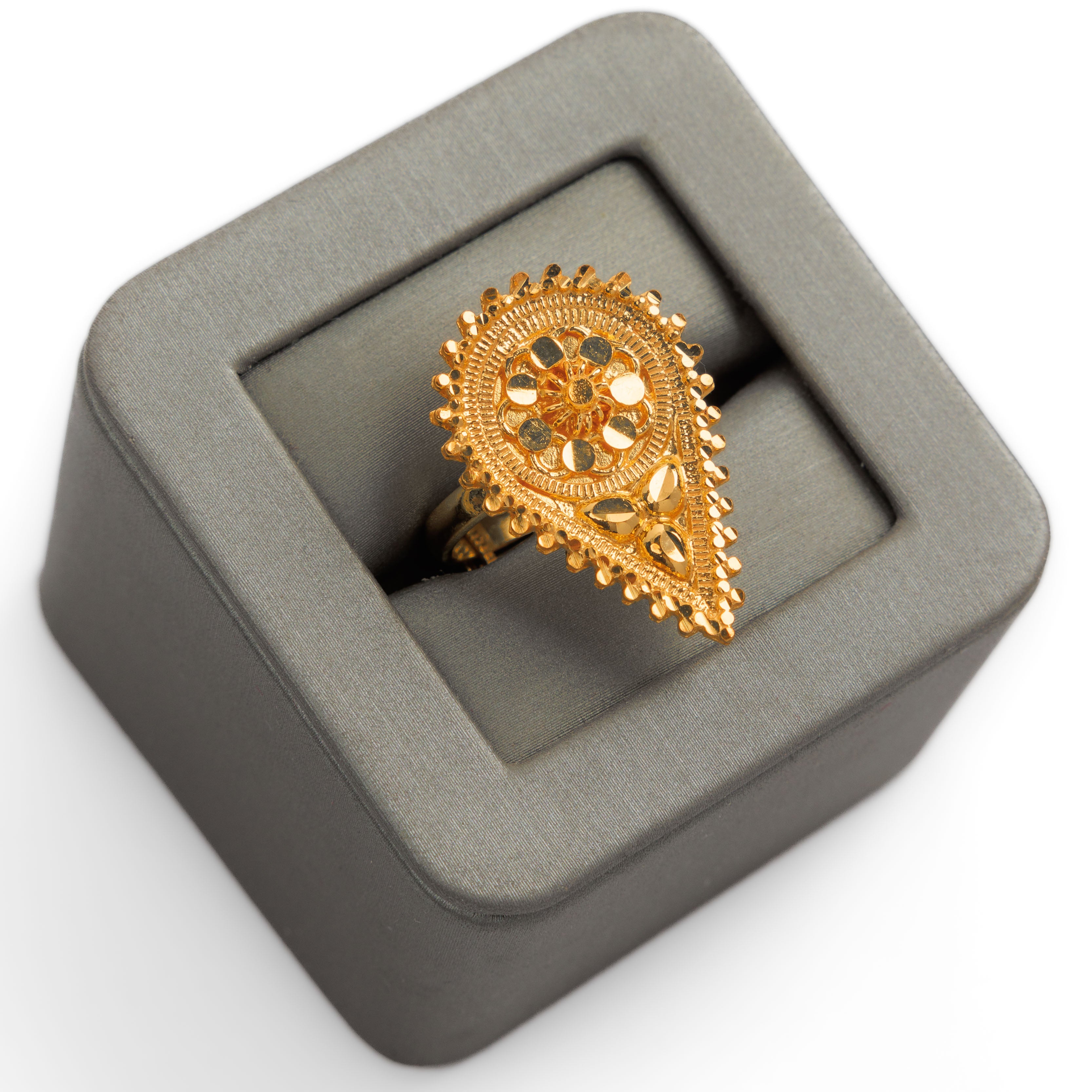 الخاتم التقليدي (D6) - Silver 925 و Gold Plated