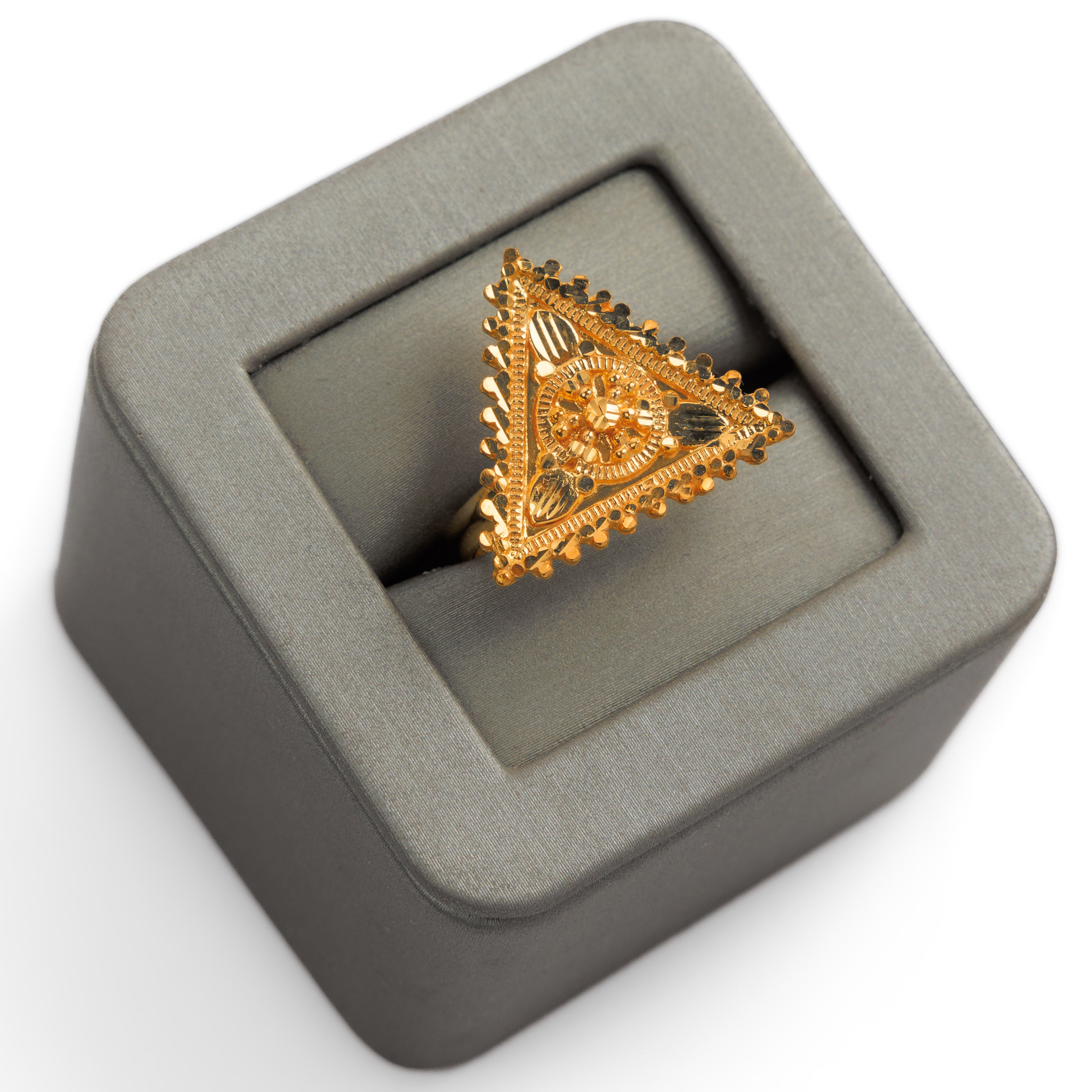 الخاتم التقليدي (D3) - Silver 925 و Gold Plated