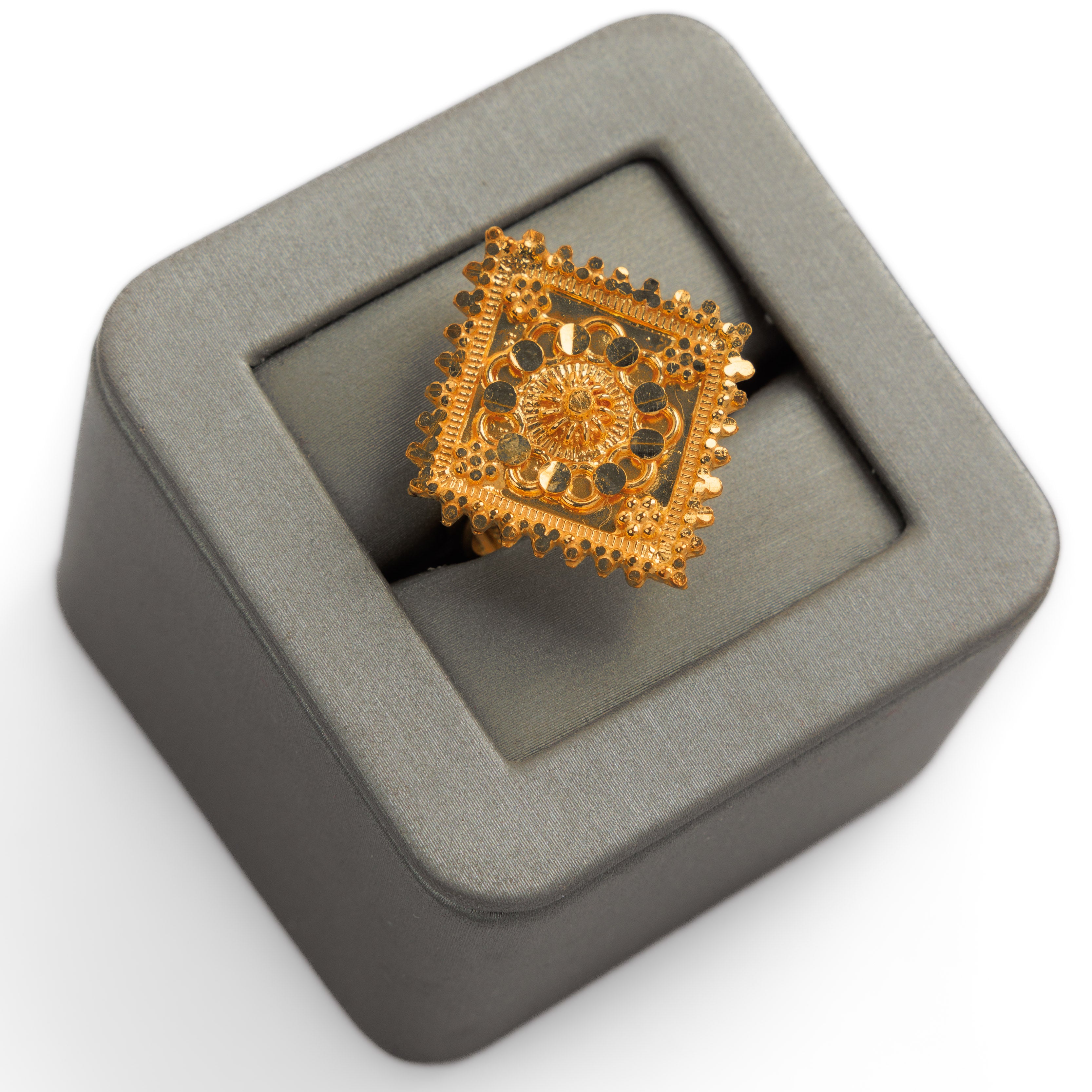 الخاتم التقليدي (D25) - Silver 925 و Gold Plated