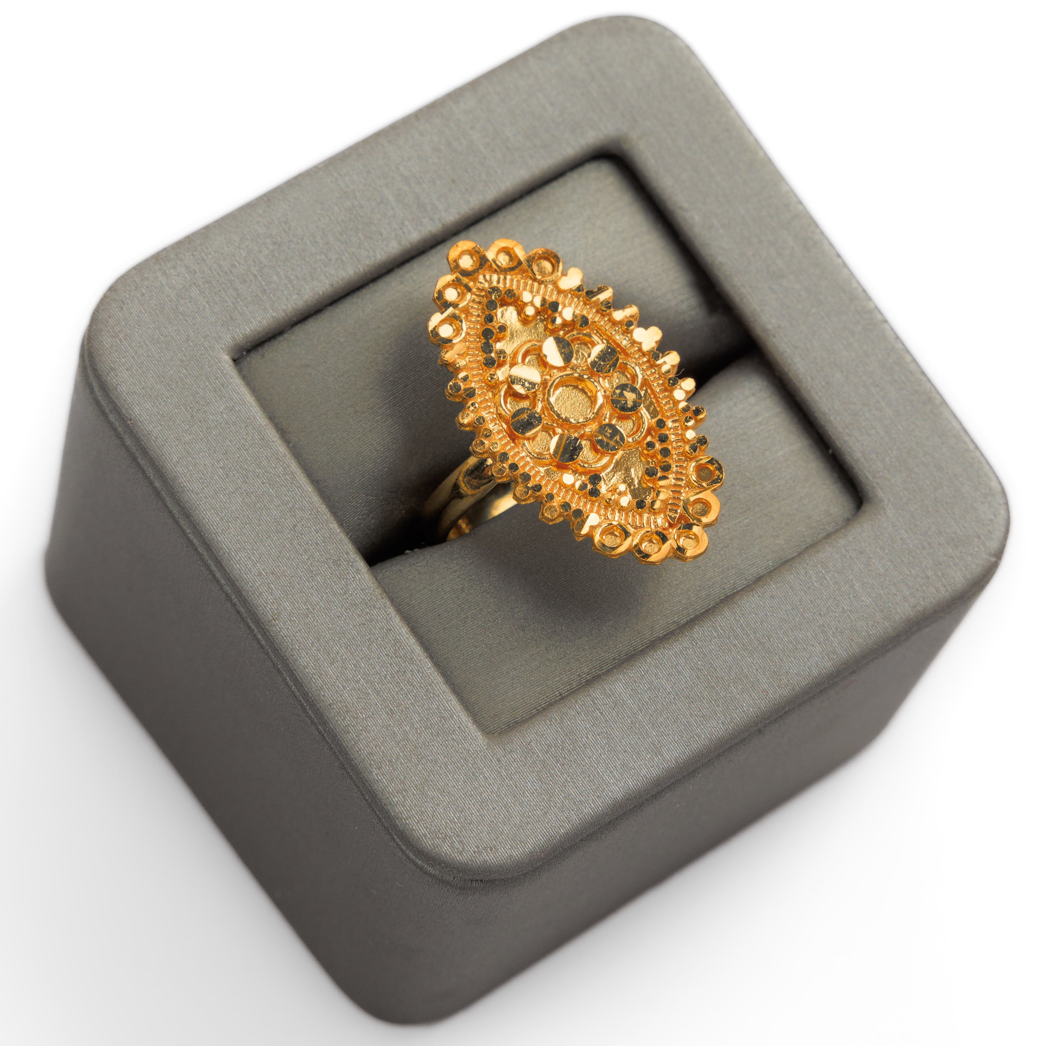 الحلقة التقليدية (D15) - Silver 925 و Gold Plated