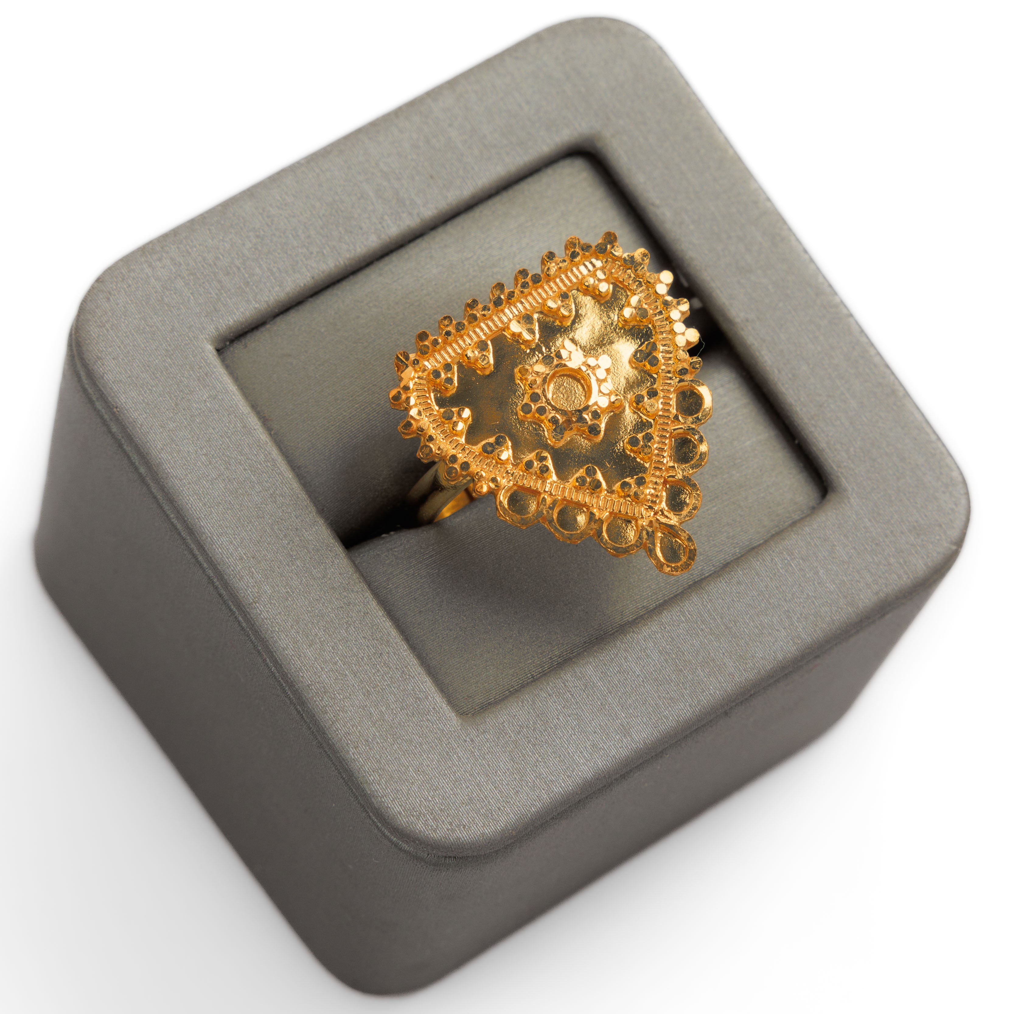 الخاتم التقليدي (D22) - Silver 925 و Gold Plated
