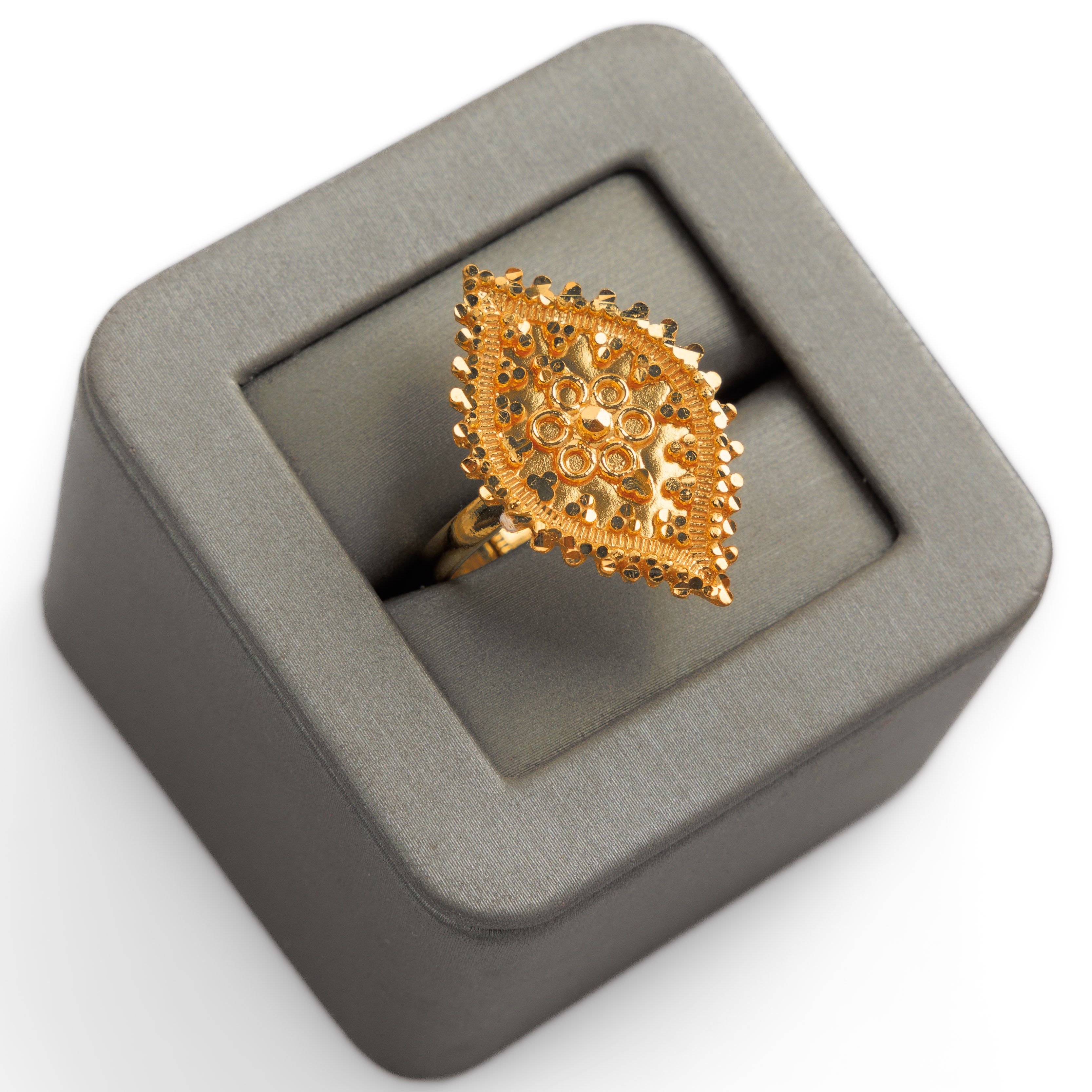 الخاتم التقليدي (D17) - Silver 925 و Gold Plated