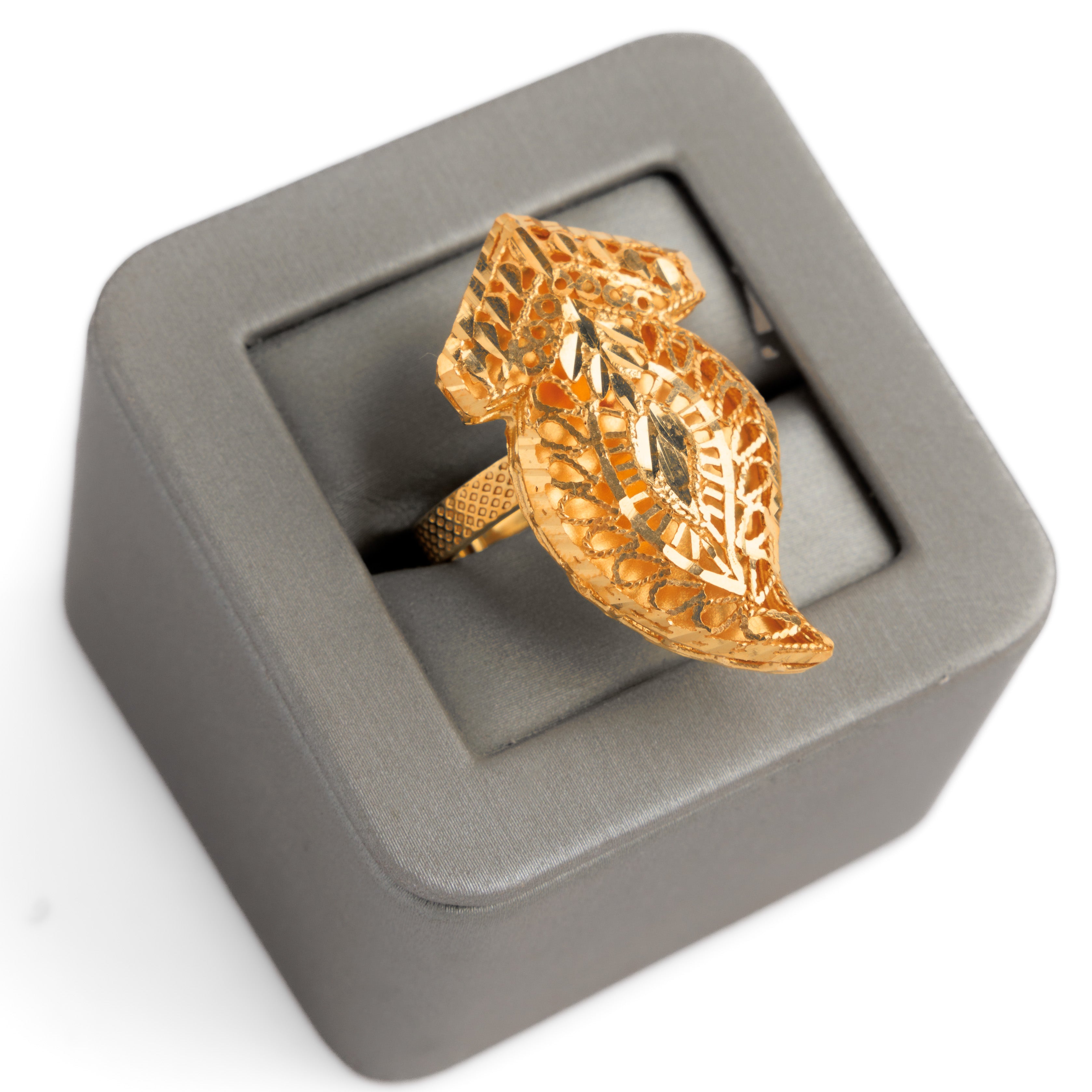 الخاتم التقليدي (D69) - Silver 925 و Gold Plated