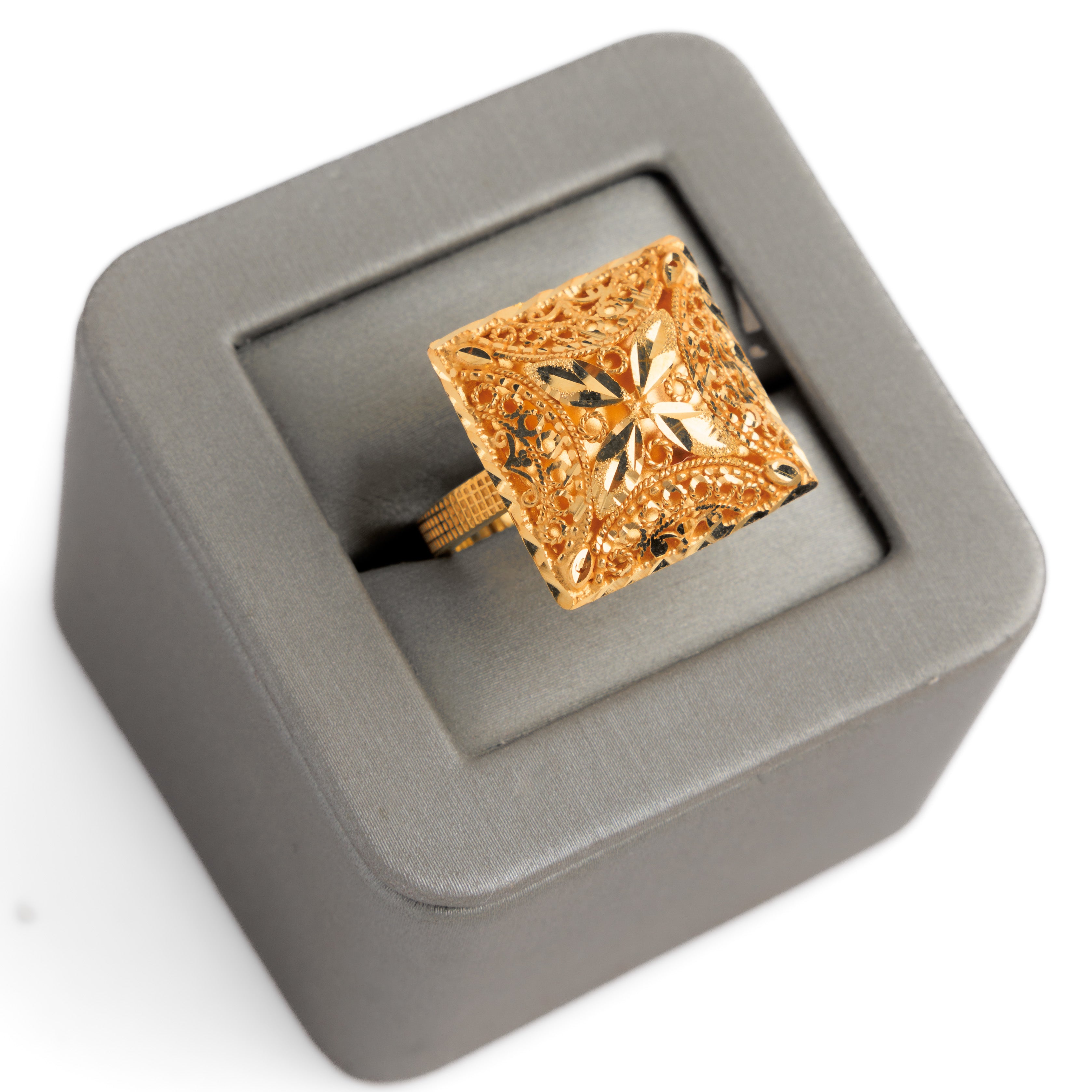 الخاتم التقليدي (D92) - Silver 925 و Gold Plated